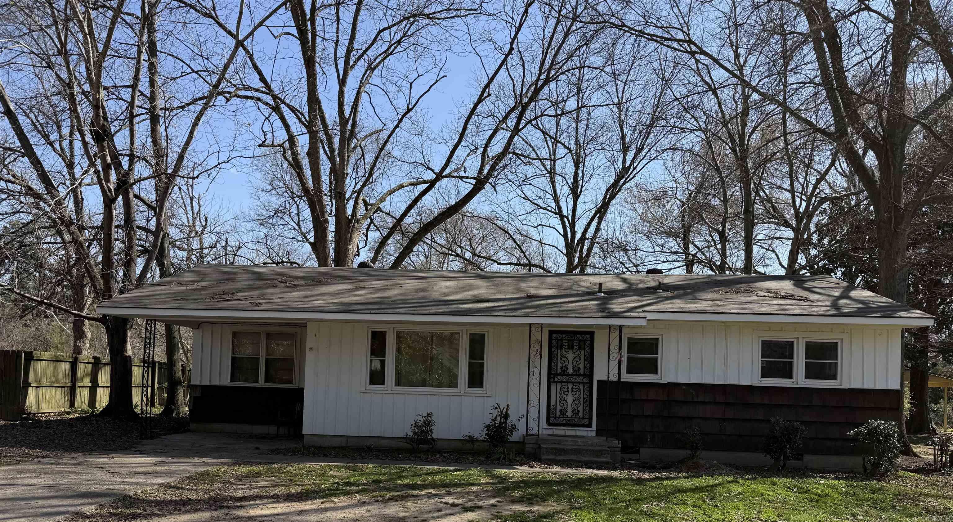 211 Laney Drive Forrest City, AR 72335