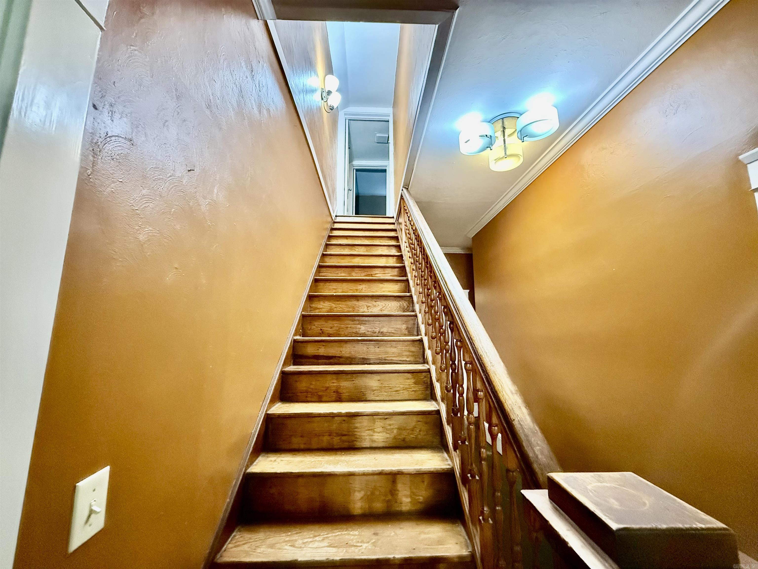 1087 E College  Batesville, AR