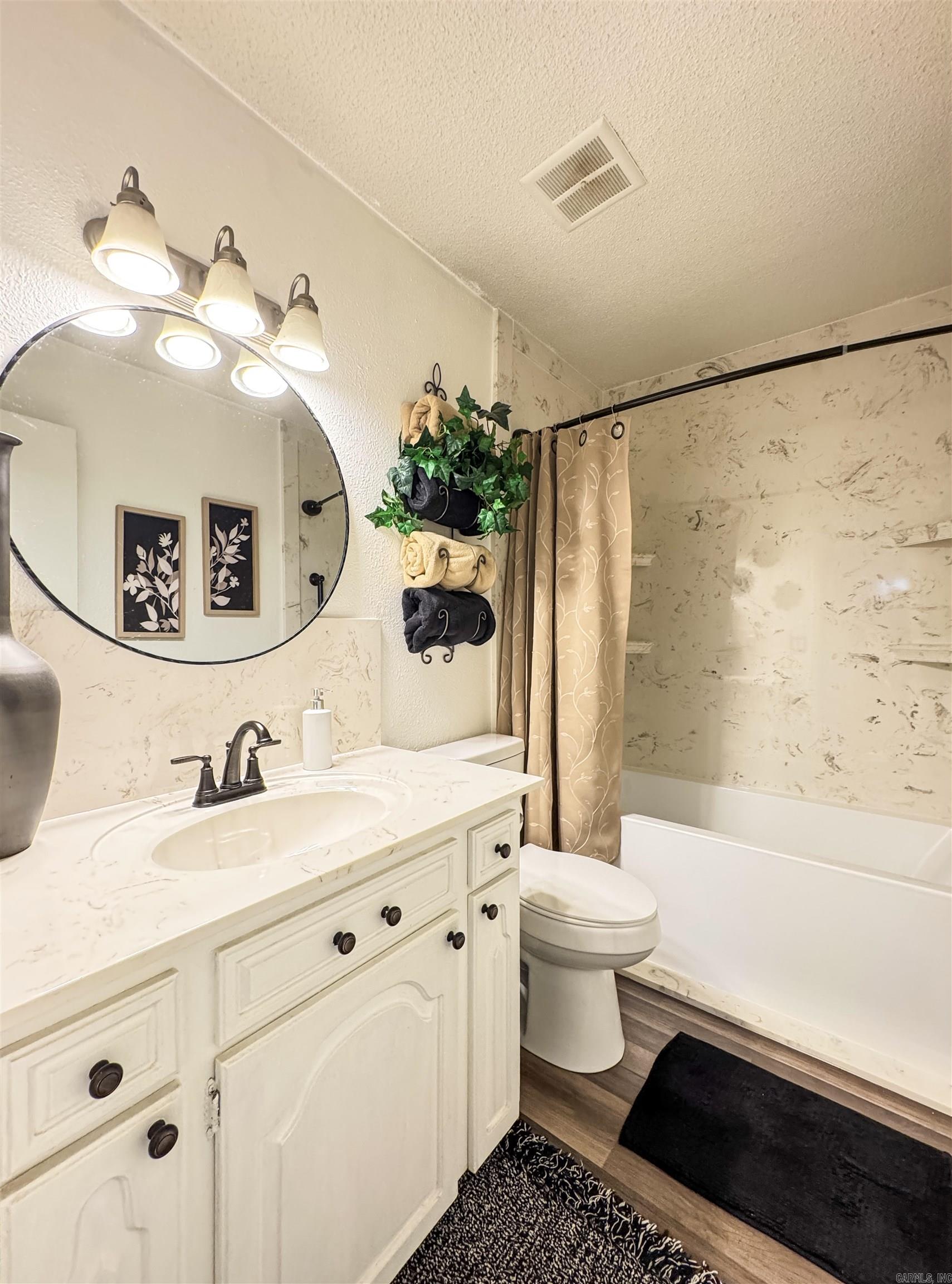 1 Plana  Hot Springs Village, AR