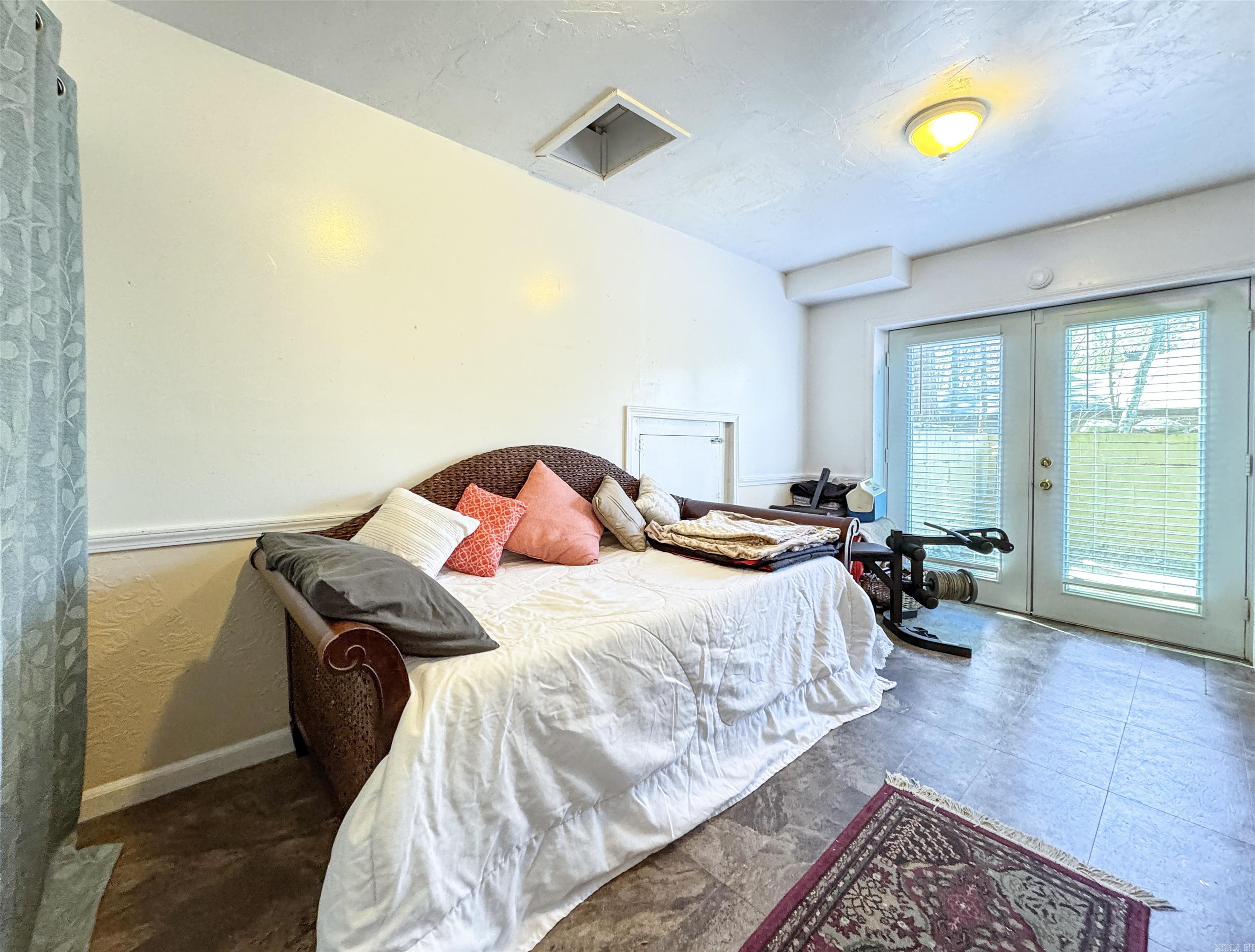 1 Plana  Hot Springs Village, AR