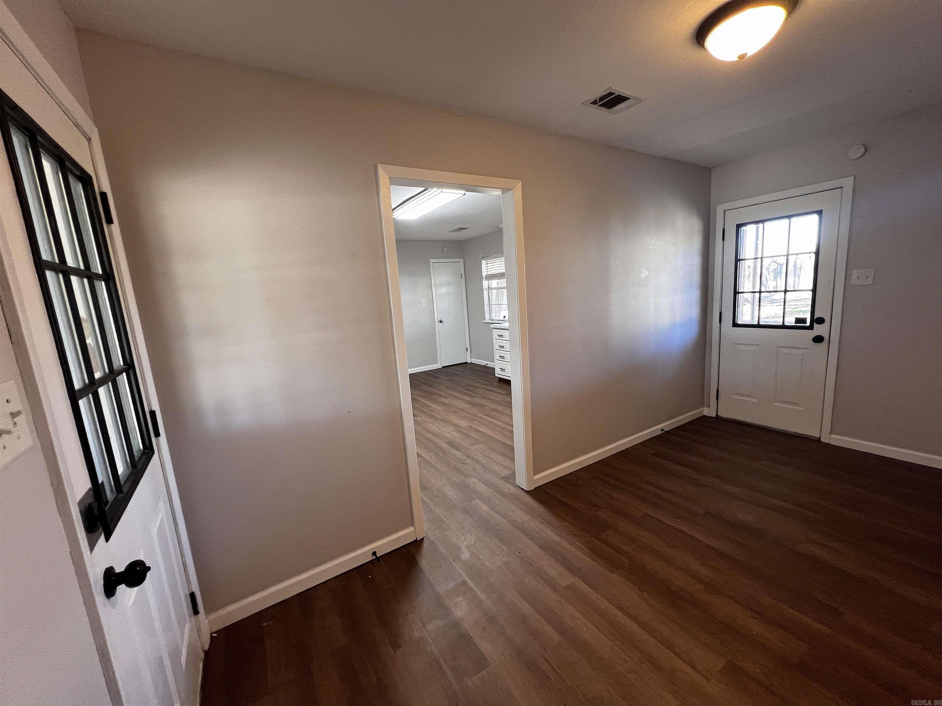 712 McCulloch  Beebe, AR