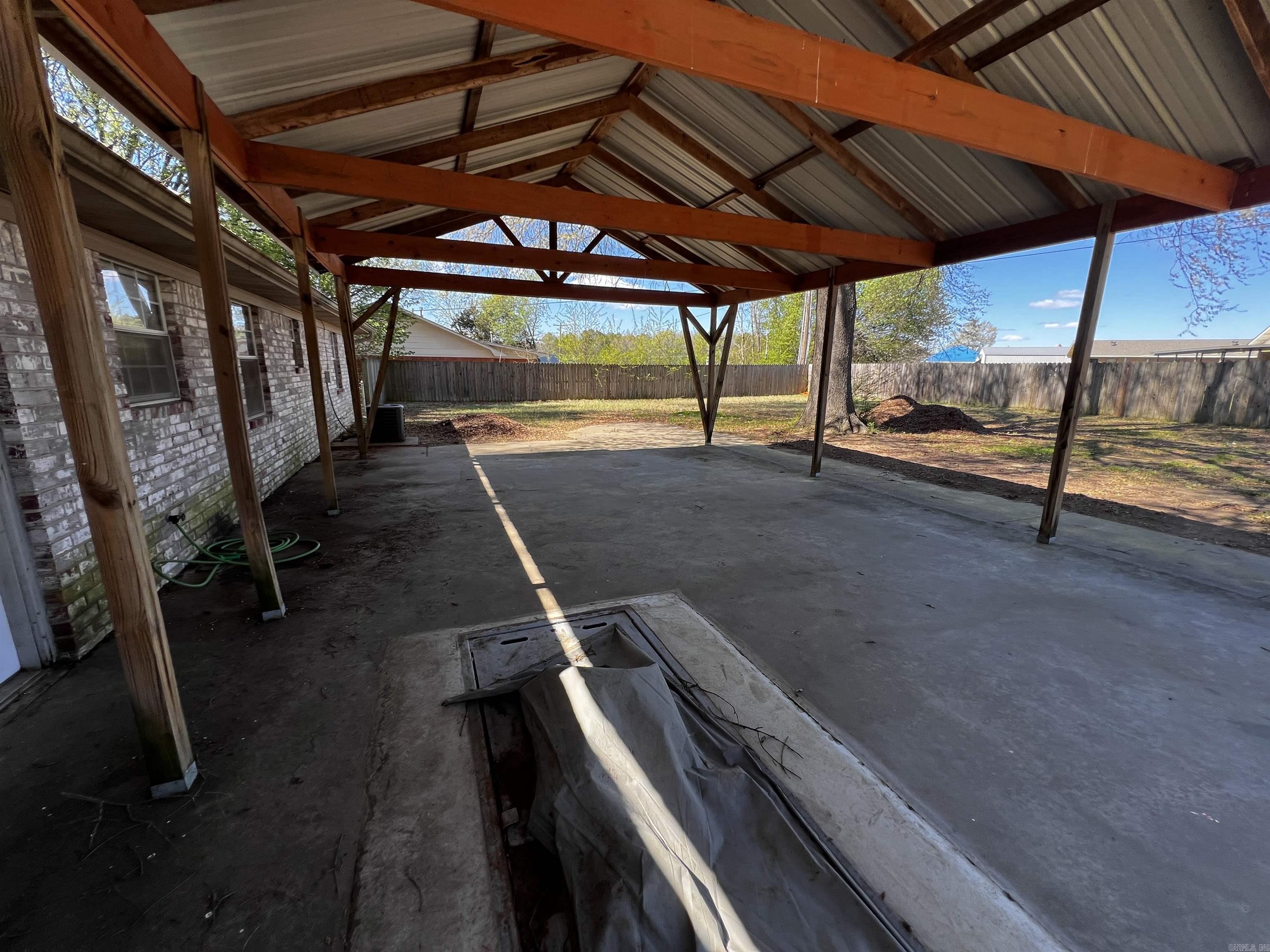 712 McCulloch  Beebe, AR