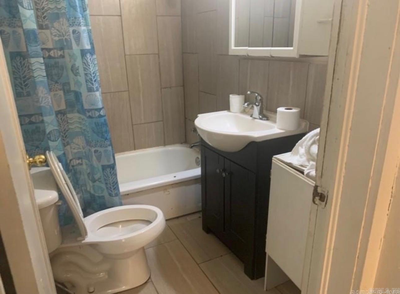 240 Ash Street  Conway, AR