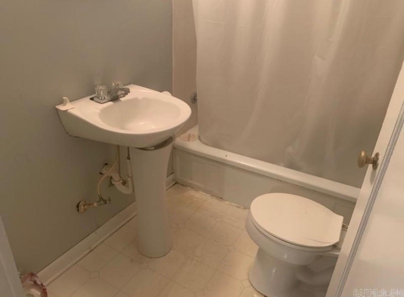 240 Ash Street  Conway, AR