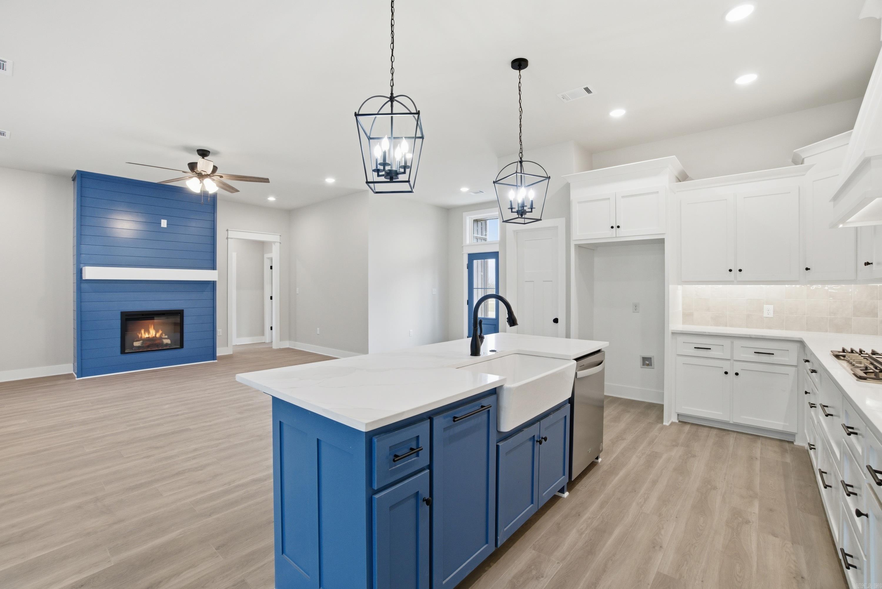 65 Emerald Lane  Greers Ferry, AR