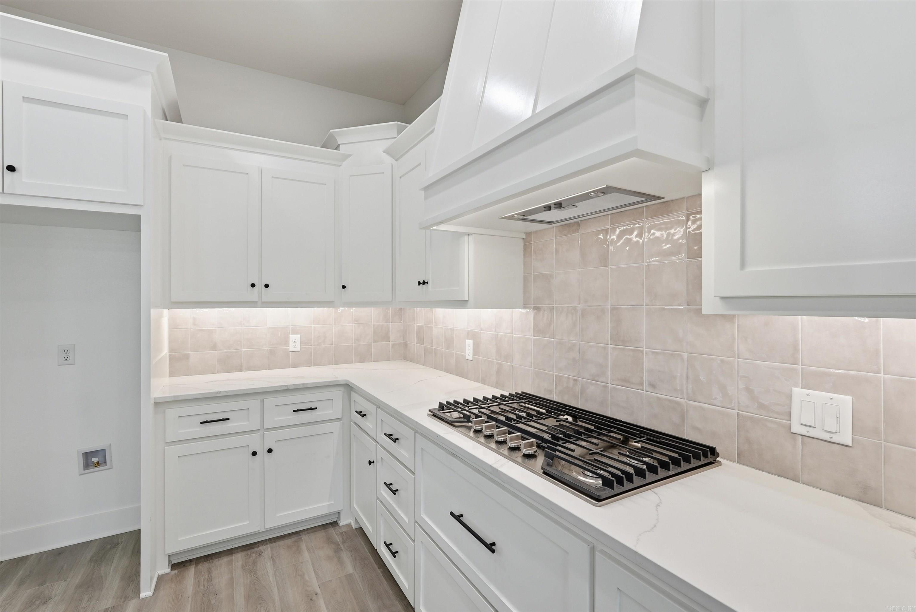 65 Emerald Lane  Greers Ferry, AR