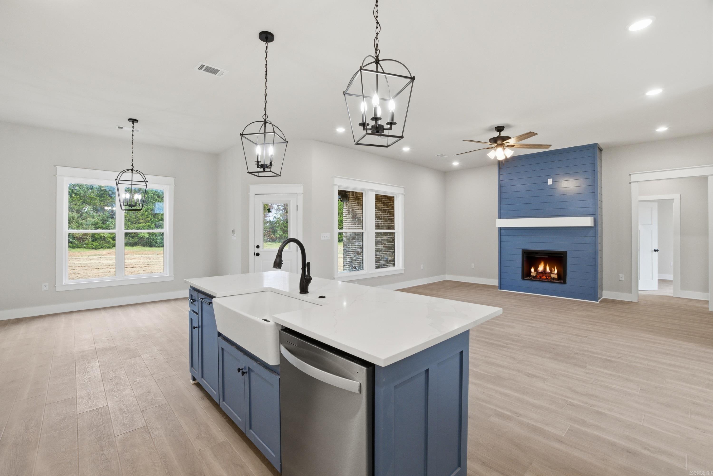 65 Emerald Lane  Greers Ferry, AR