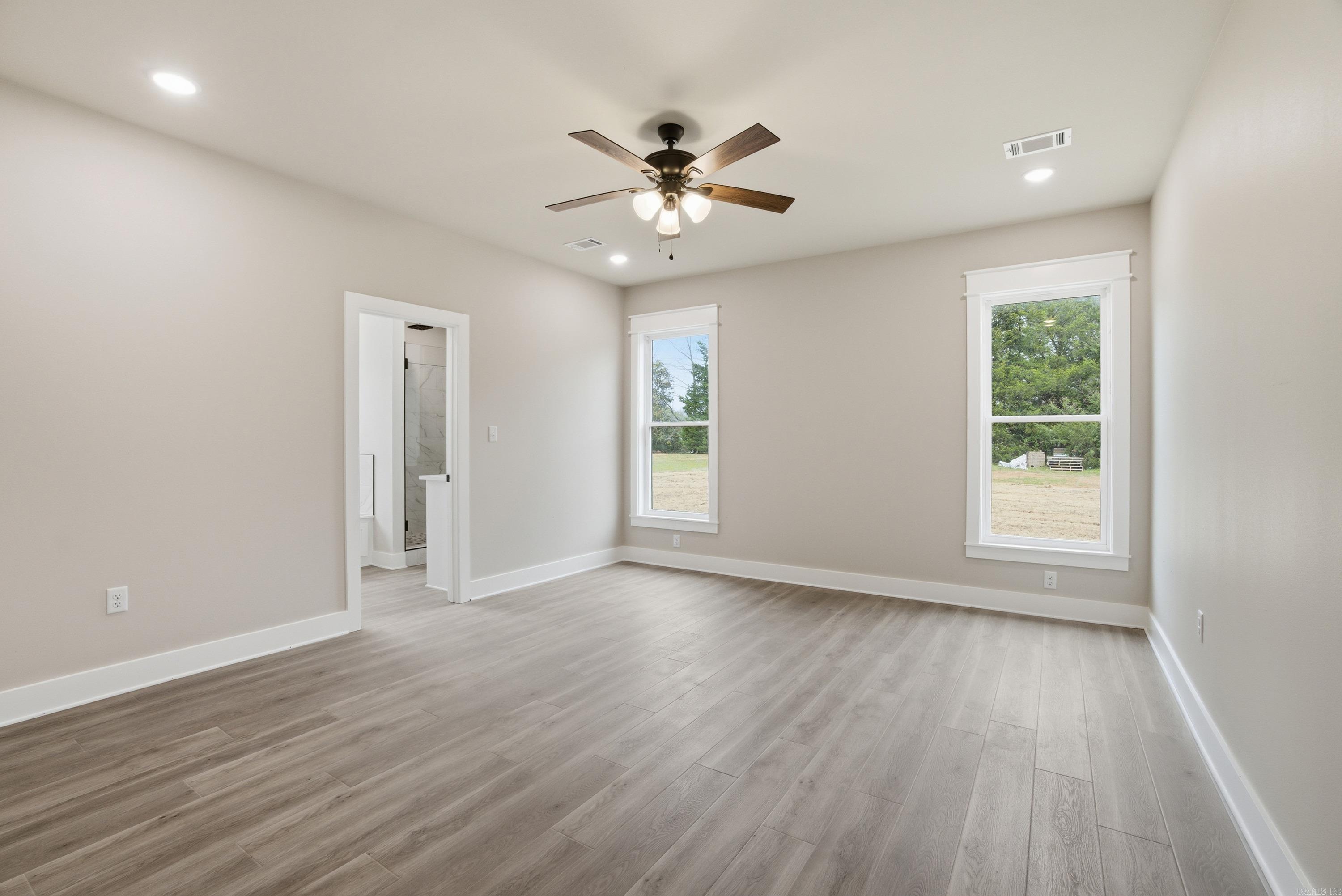 65 Emerald Lane  Greers Ferry, AR