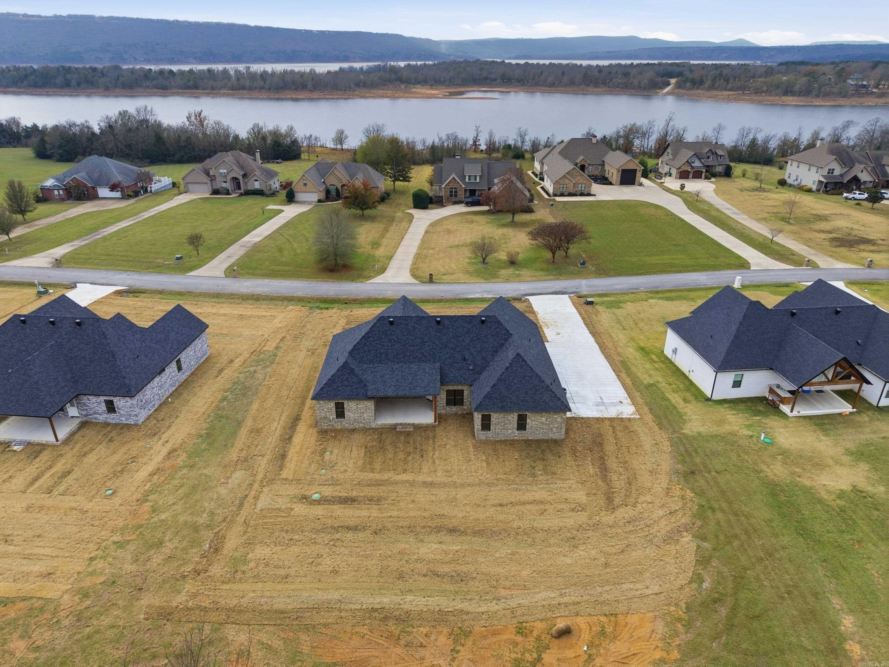 65 Emerald Lane  Greers Ferry, AR