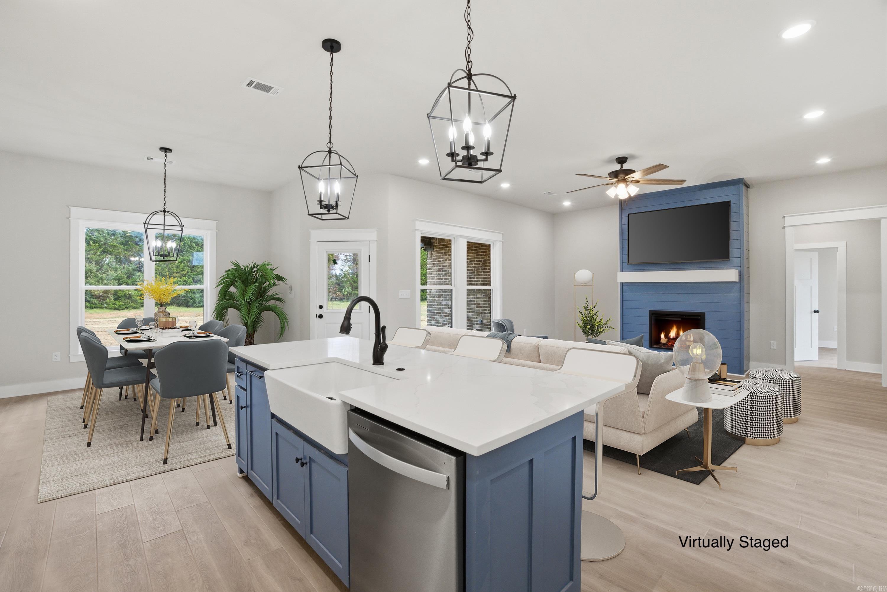 65 Emerald Lane  Greers Ferry, AR