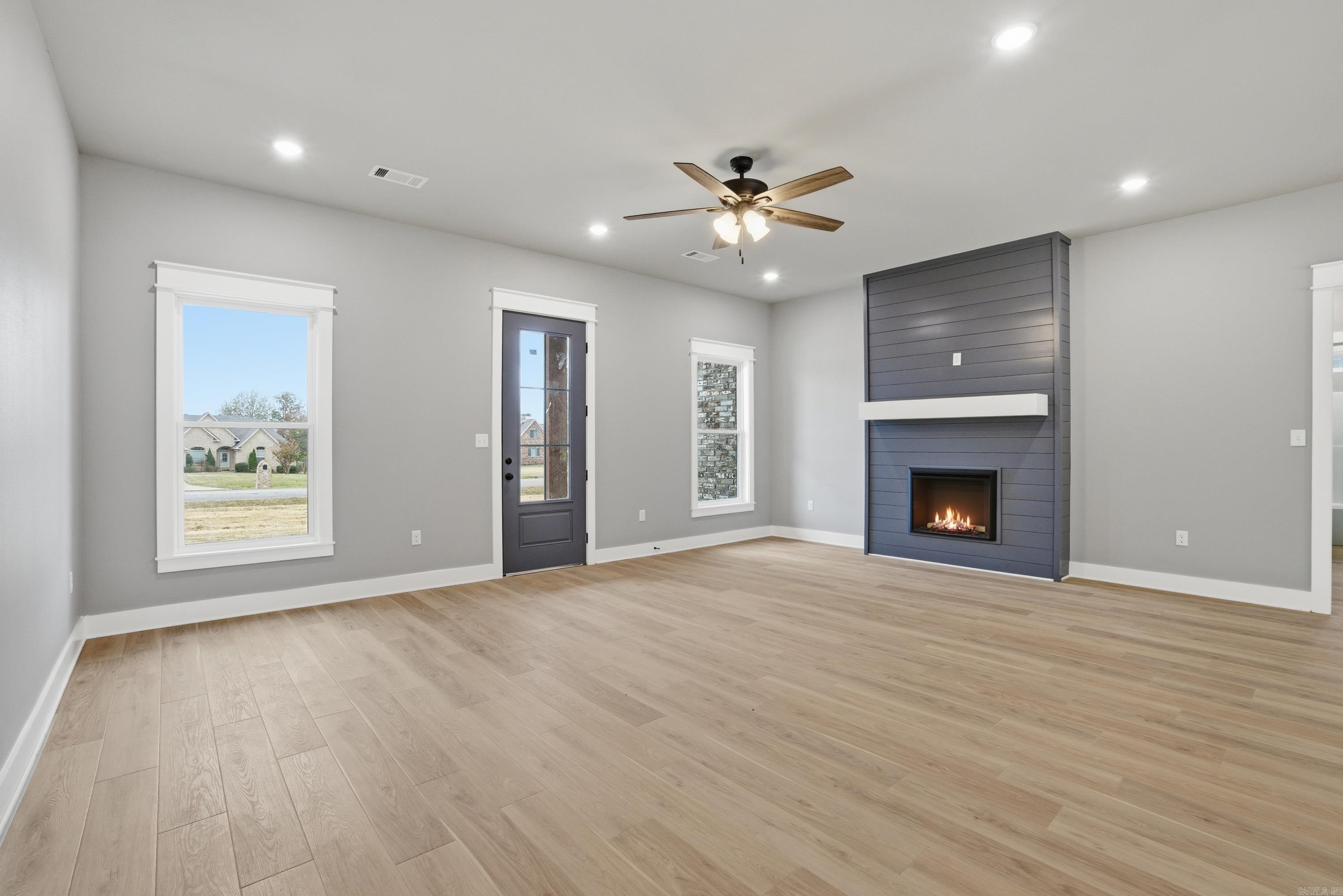 75 Emerald Lane  Greers Ferry, AR