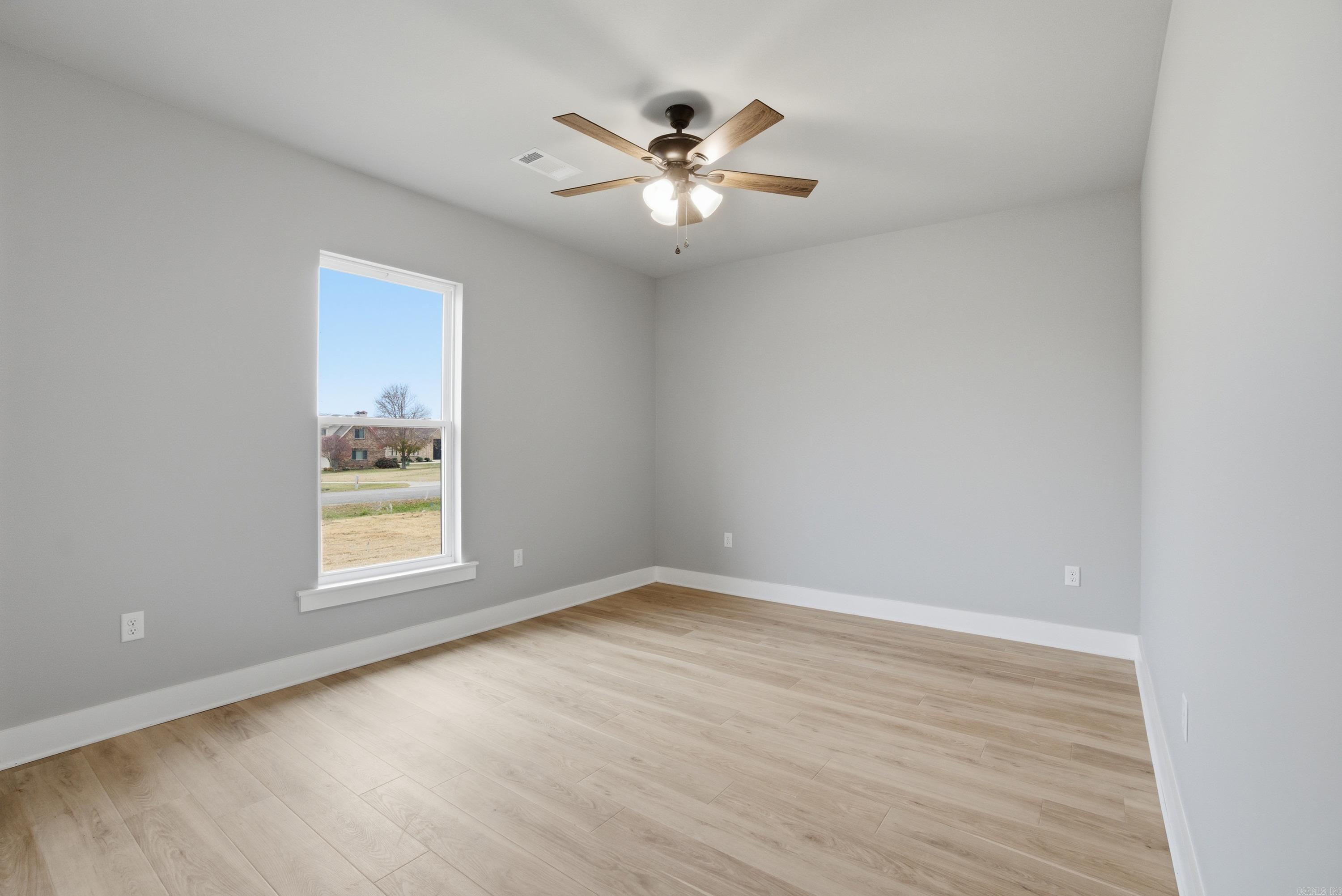 75 Emerald Lane  Greers Ferry, AR