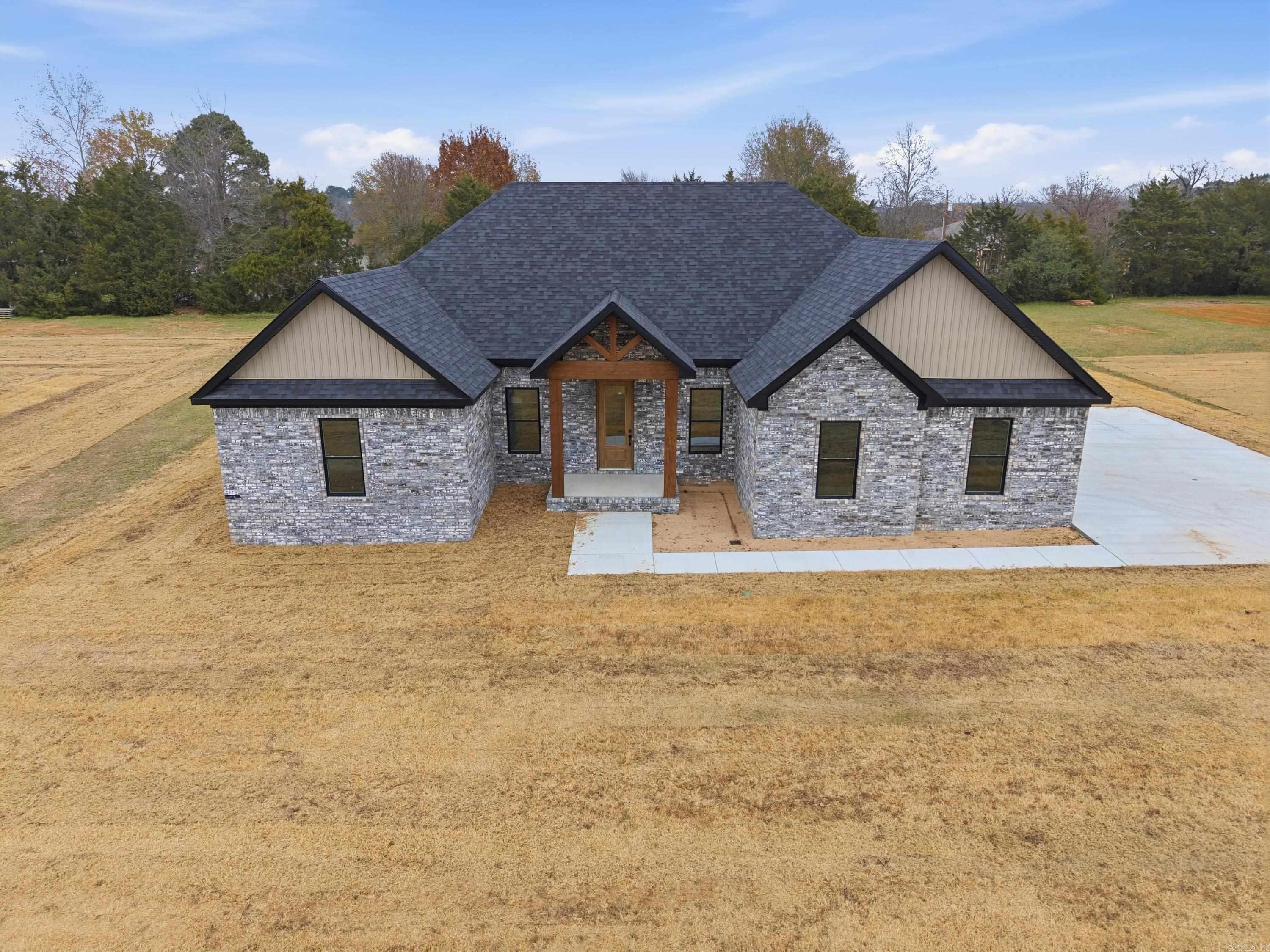 75 Emerald Lane  Greers Ferry, AR