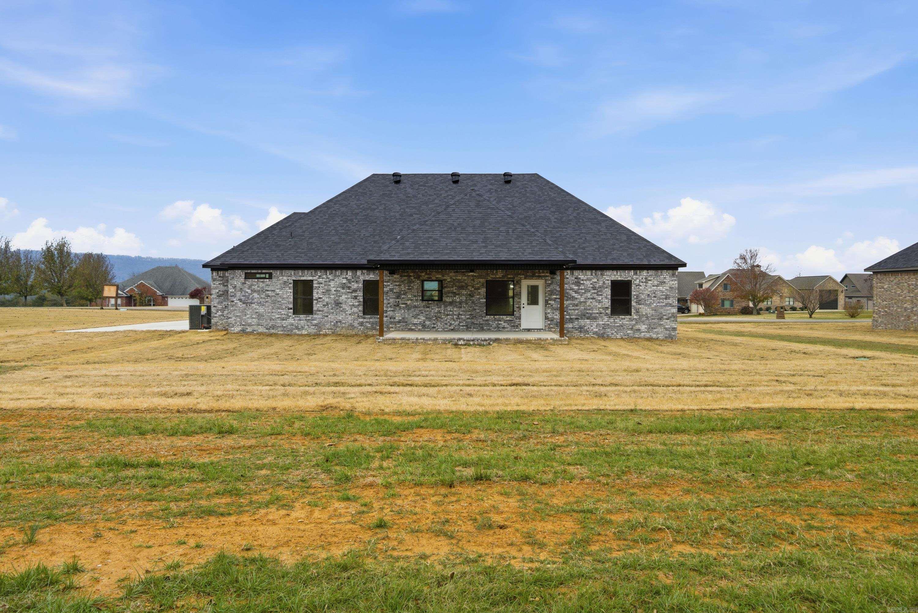 75 Emerald Lane  Greers Ferry, AR