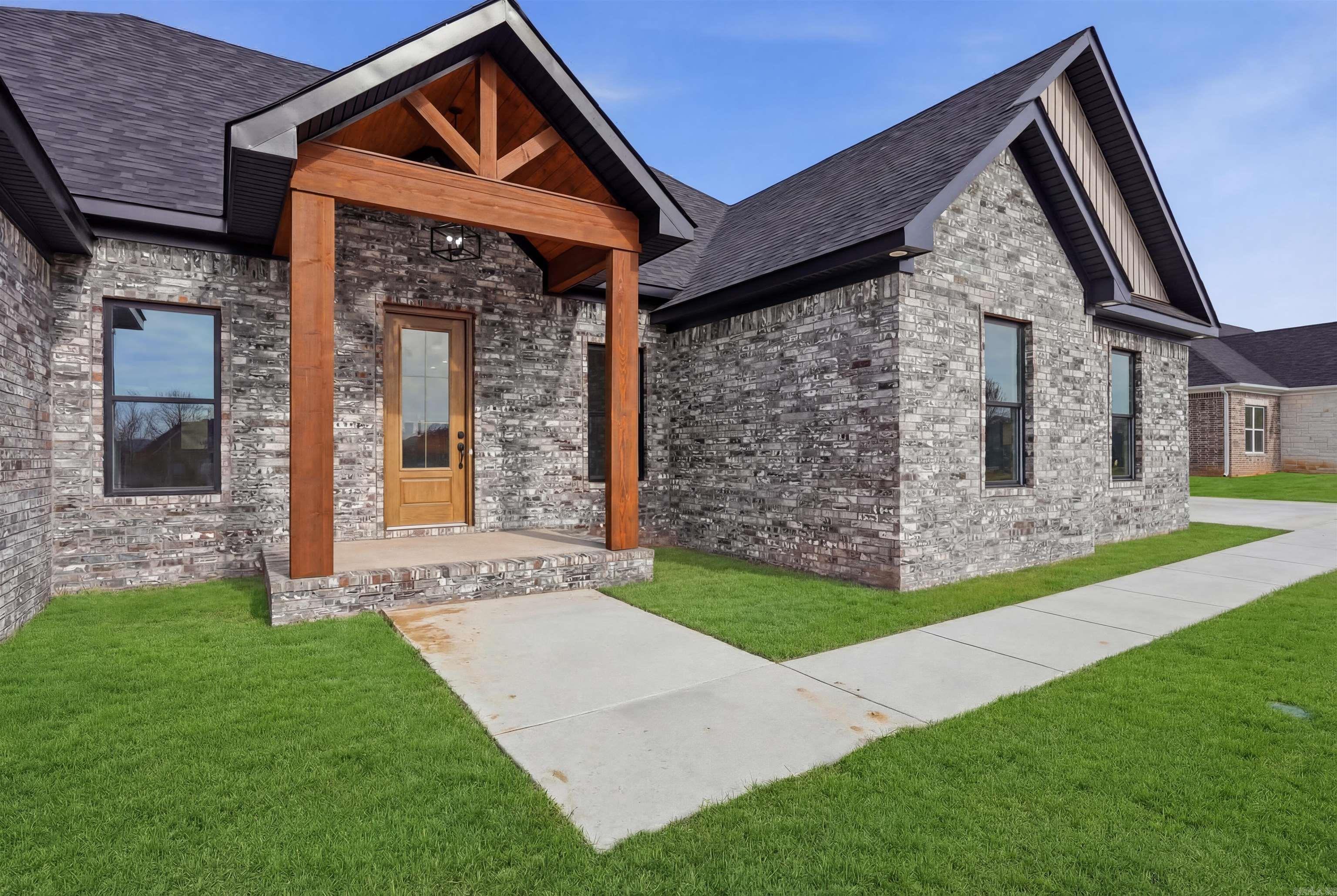 75 Emerald Lane  Greers Ferry, AR