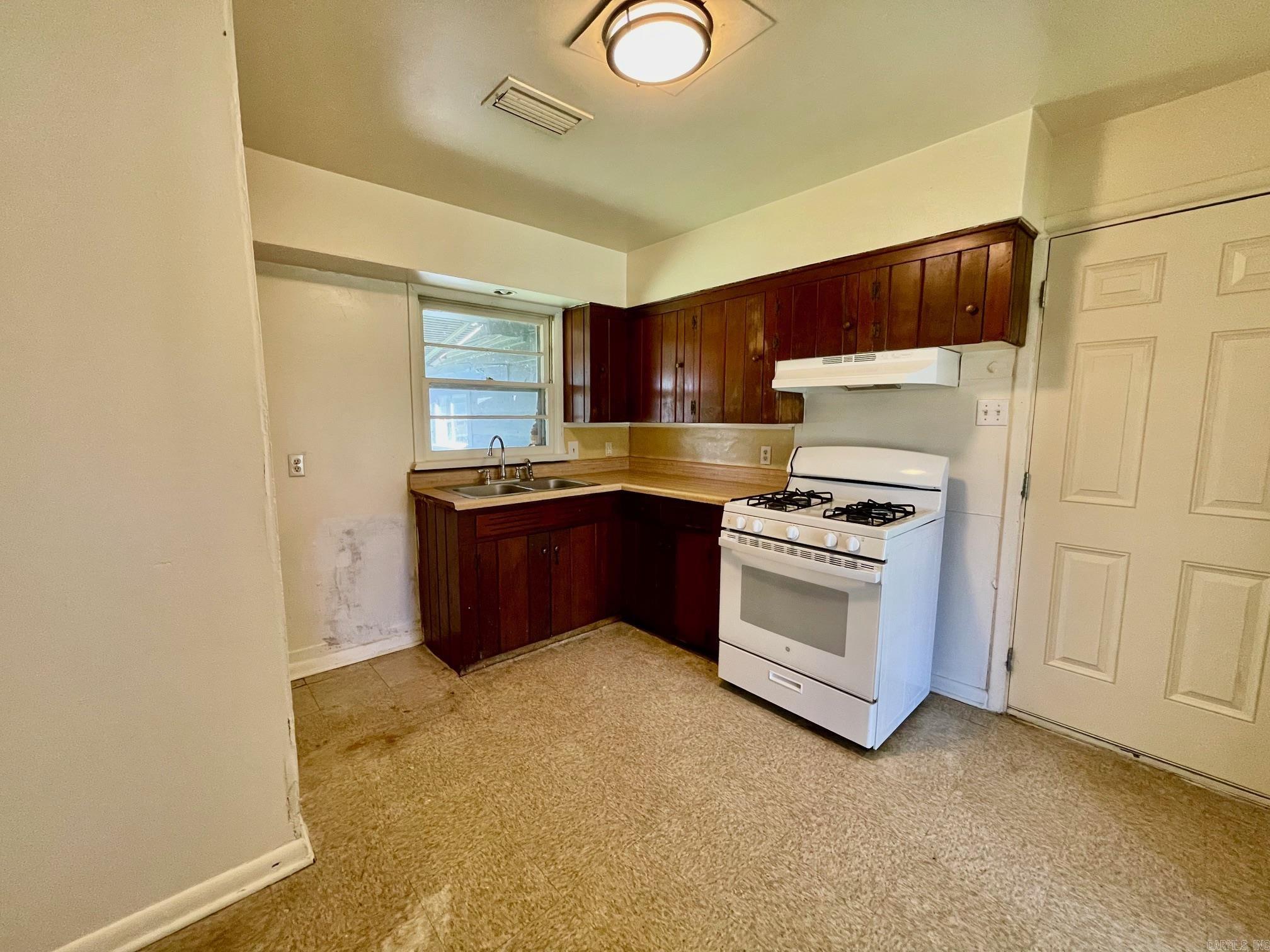 15 Rolling  Little Rock, AR