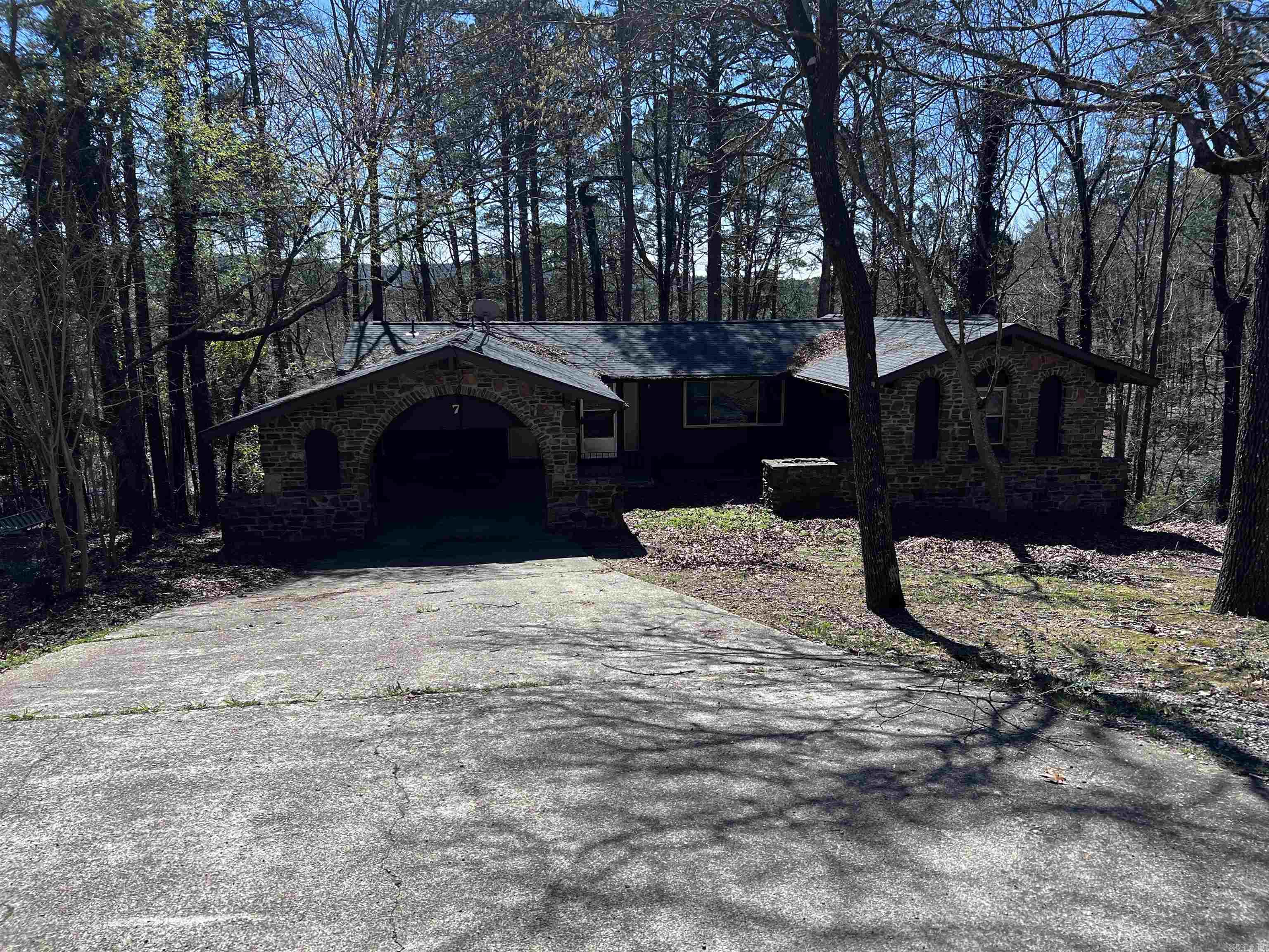 7 Telde Circle Hot Springs Village, AR 71909