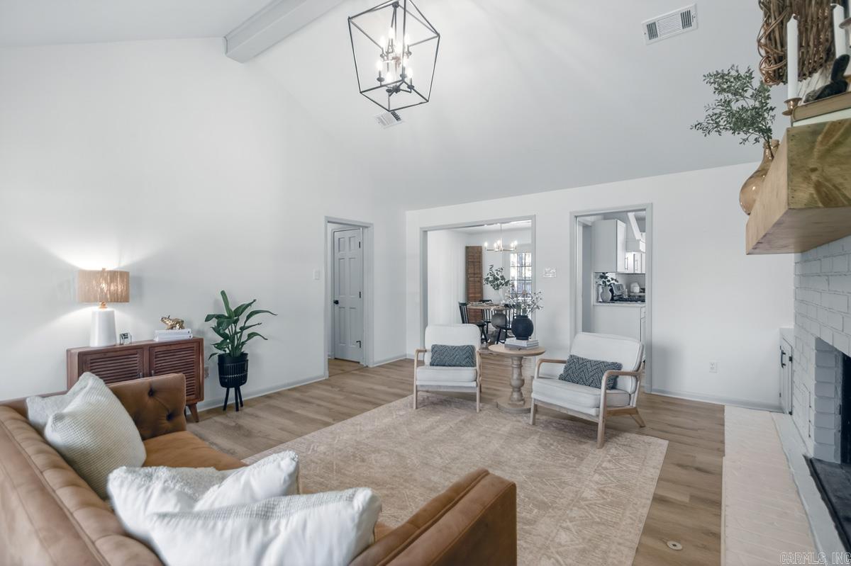 616 Edinburgh Ct  Jacksonville, AR