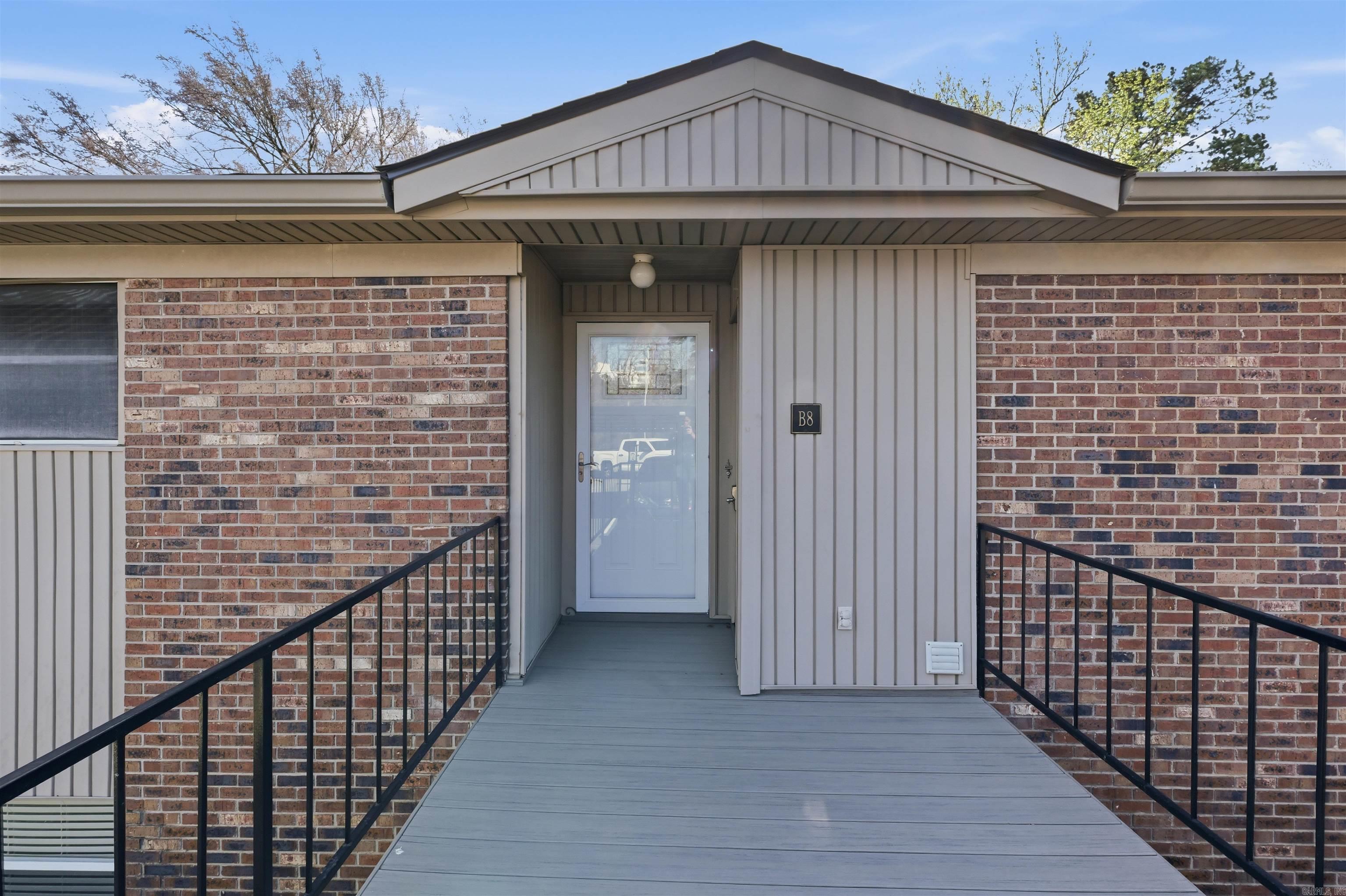 1201 Airport  Hot Springs, AR