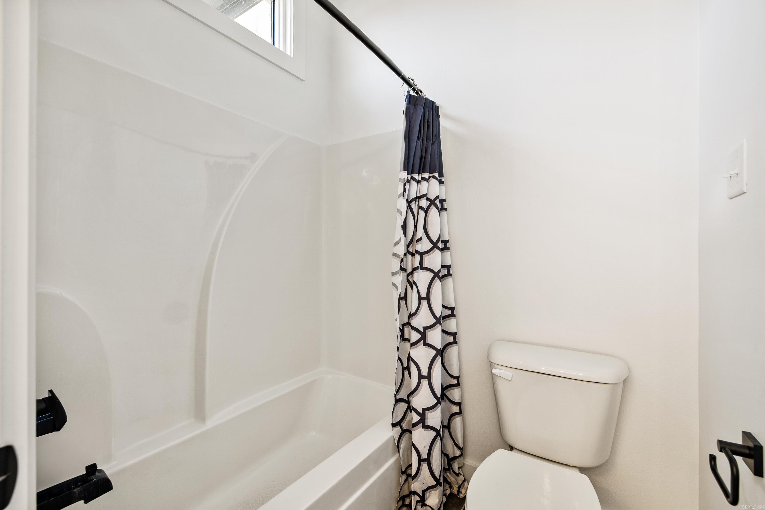 4904 Lake Vista Drive  Benton, AR