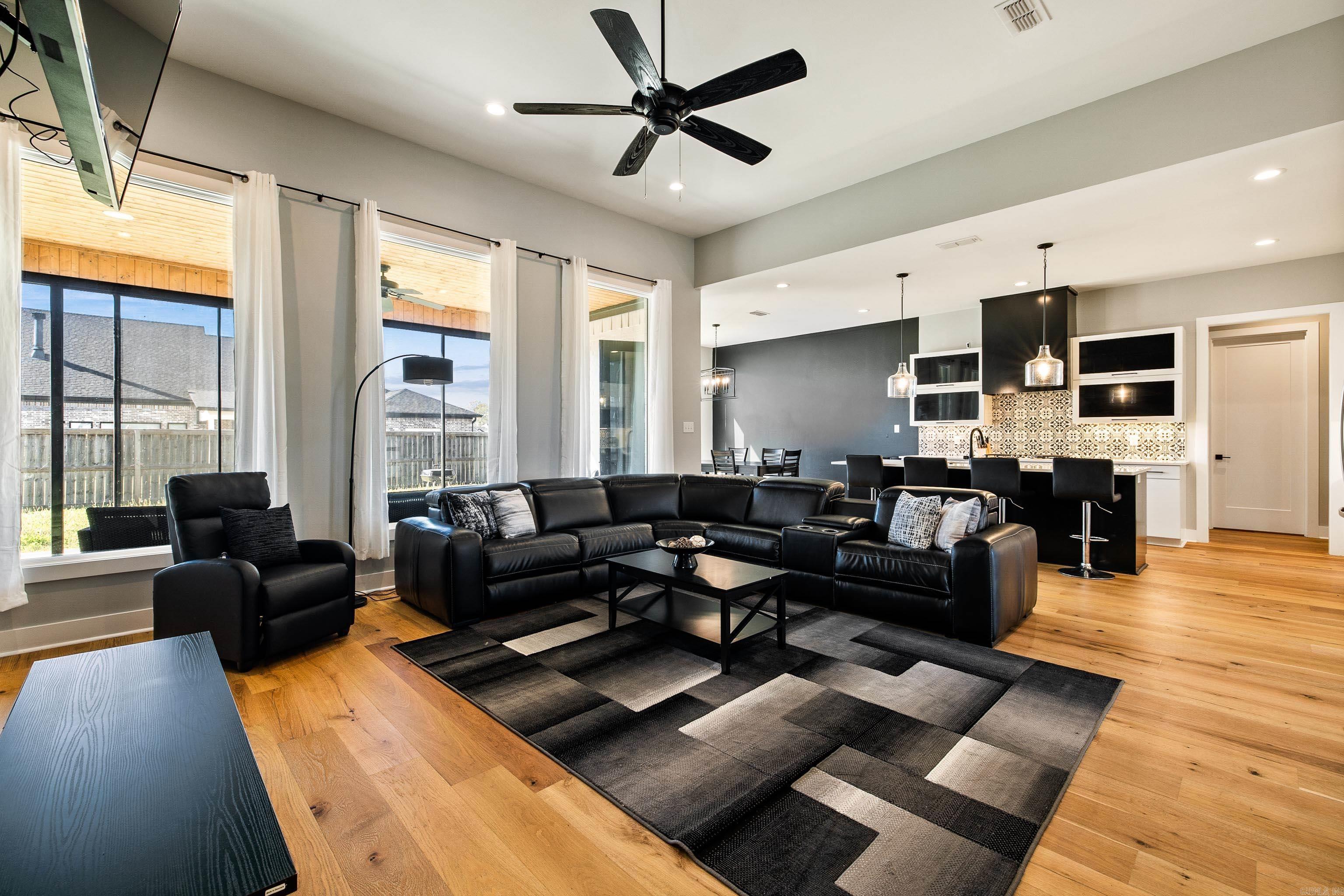 4904 Lake Vista Drive  Benton, AR