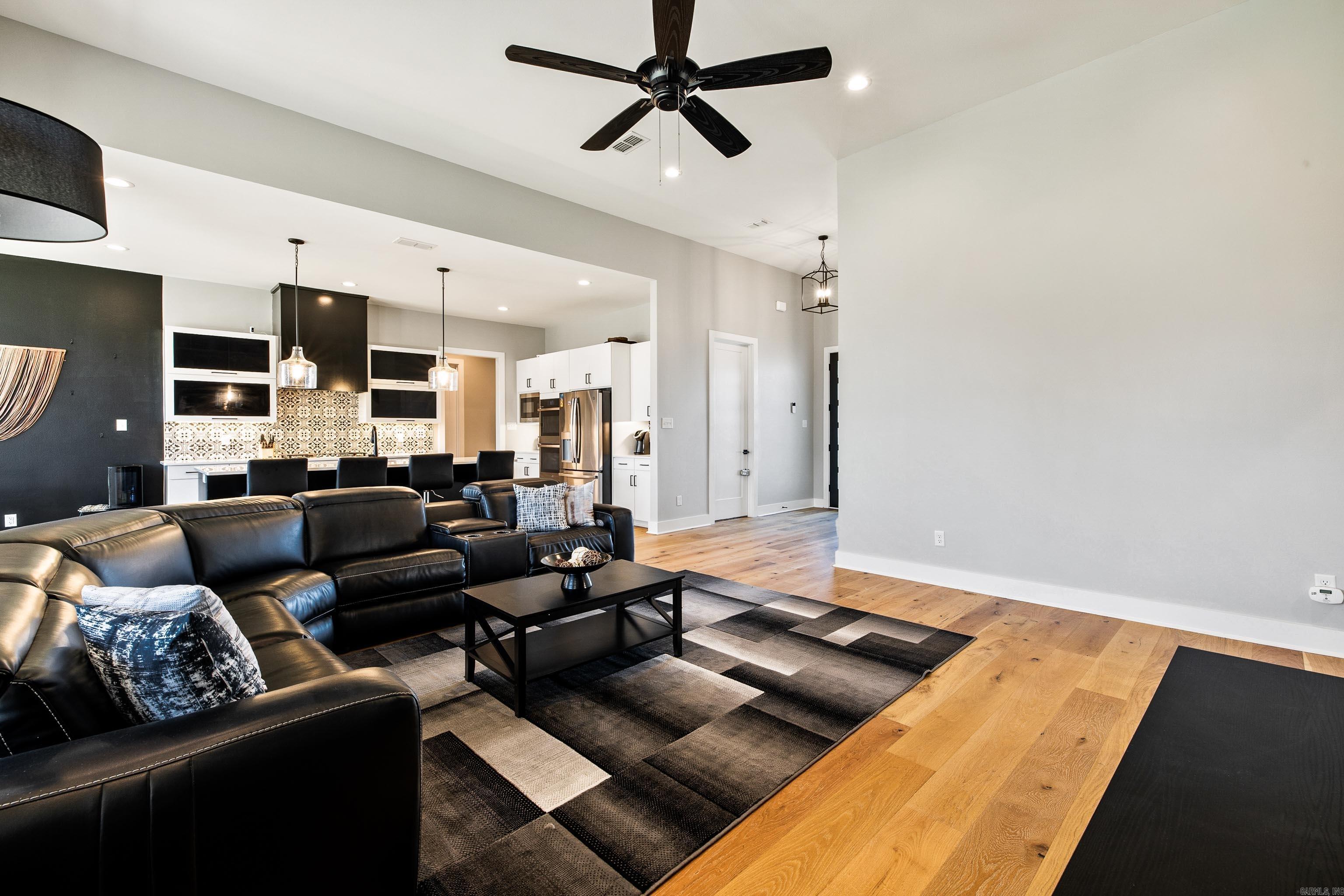 4904 Lake Vista Drive  Benton, AR