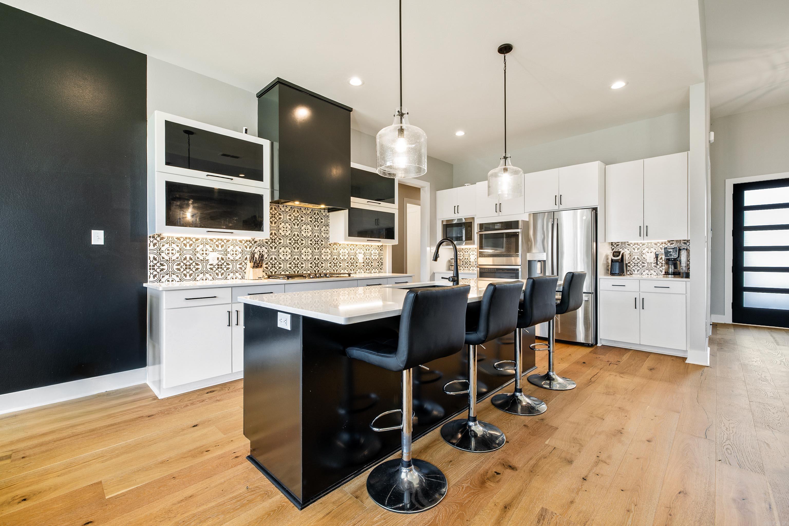 4904 Lake Vista Drive  Benton, AR