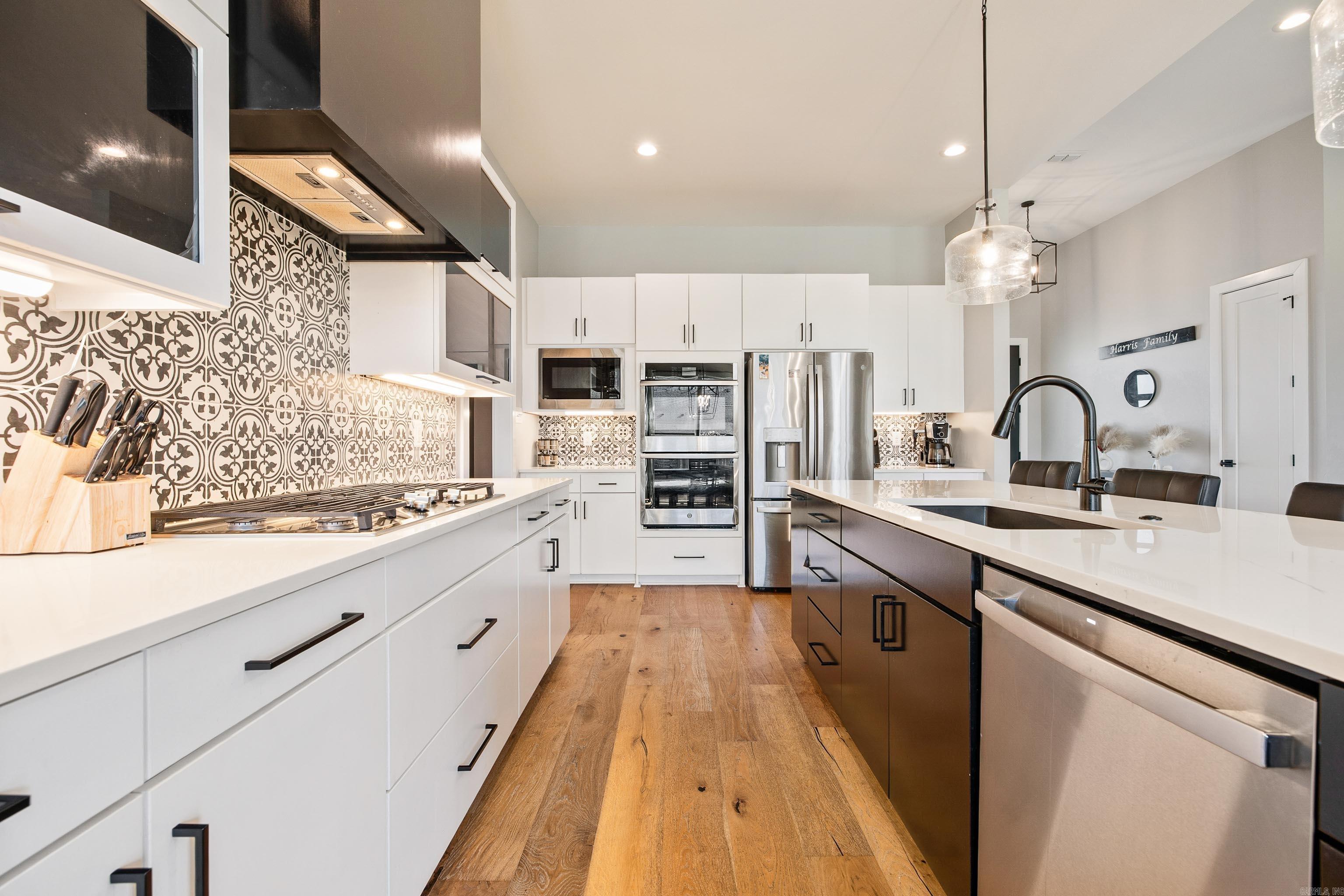 4904 Lake Vista Drive  Benton, AR