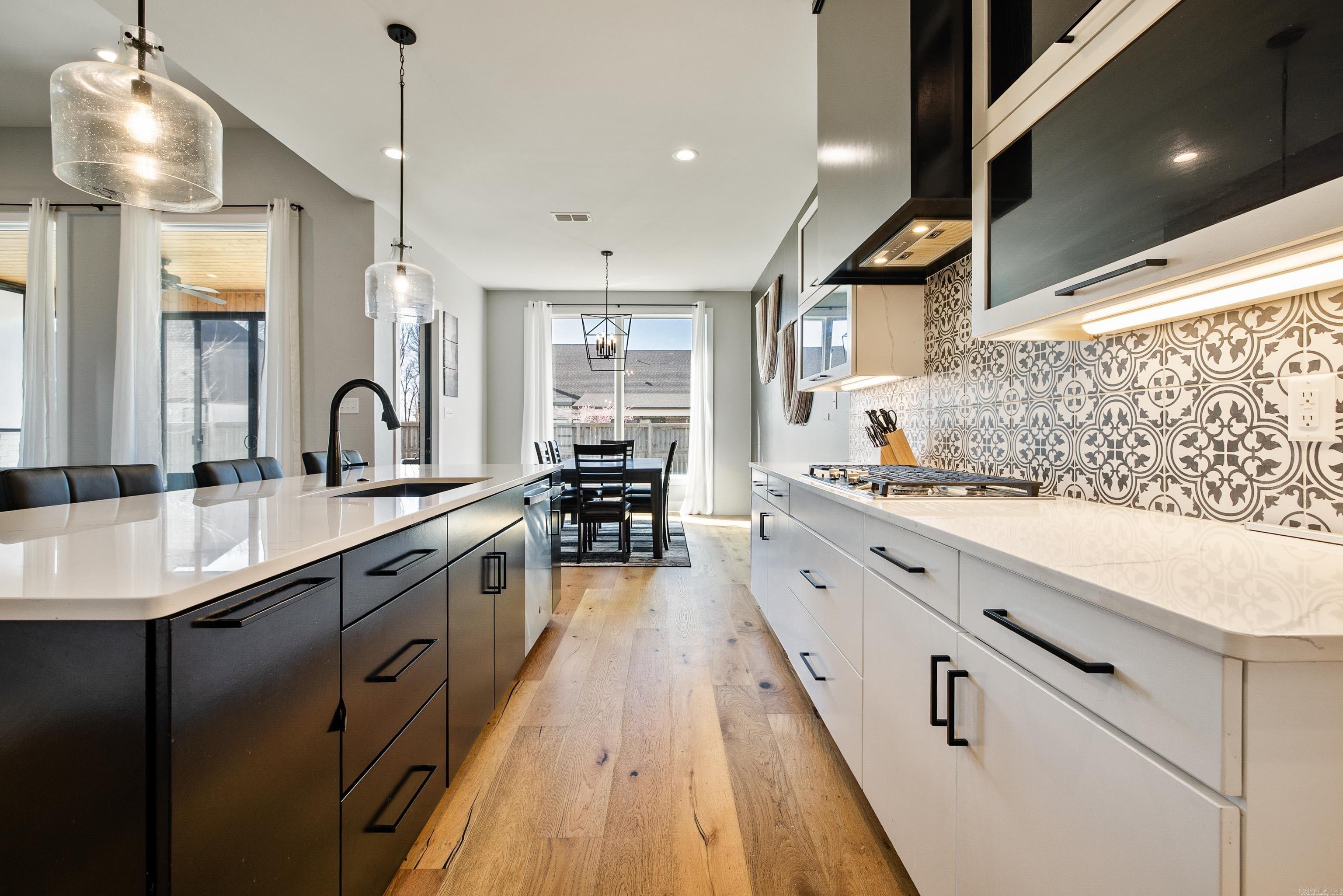 4904 Lake Vista Drive  Benton, AR