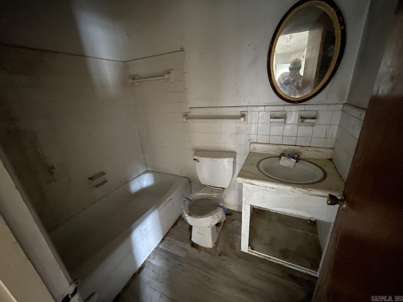 7200 Geyer Springs  Little Rock, AR