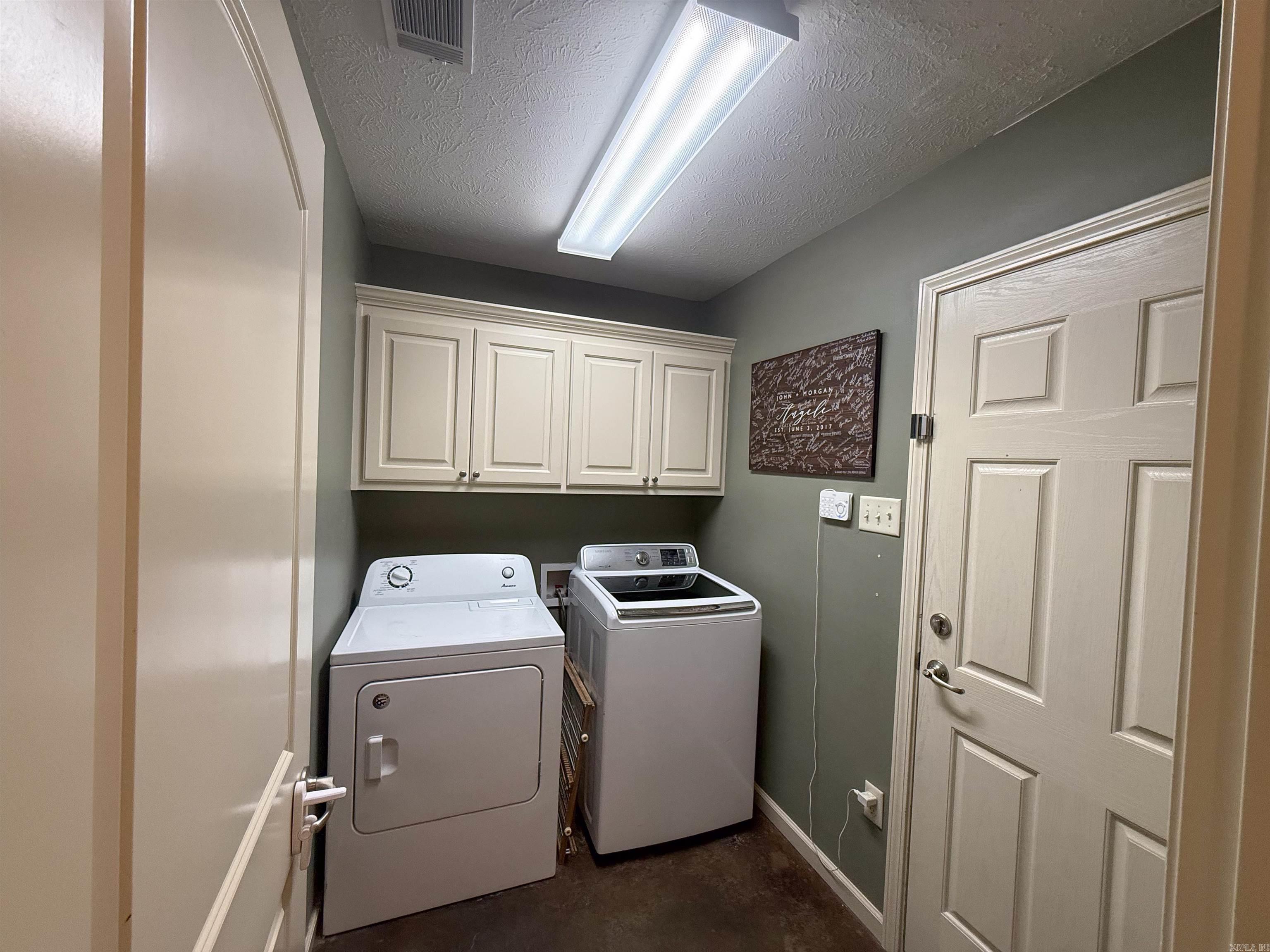 5 Golden Leaf Dr  Greenbrier, AR