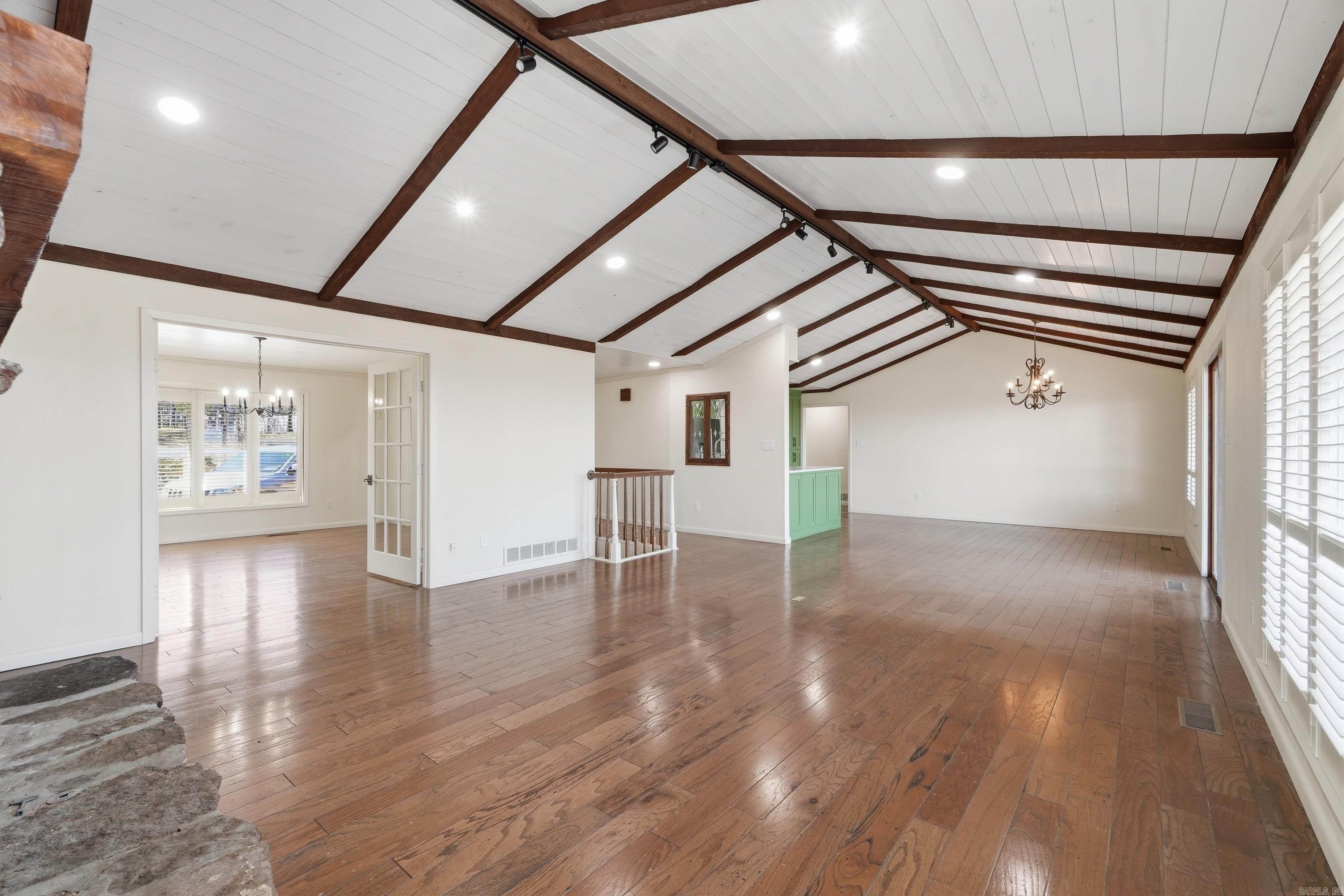 265 Pine Hill  Fairfield Bay, AR