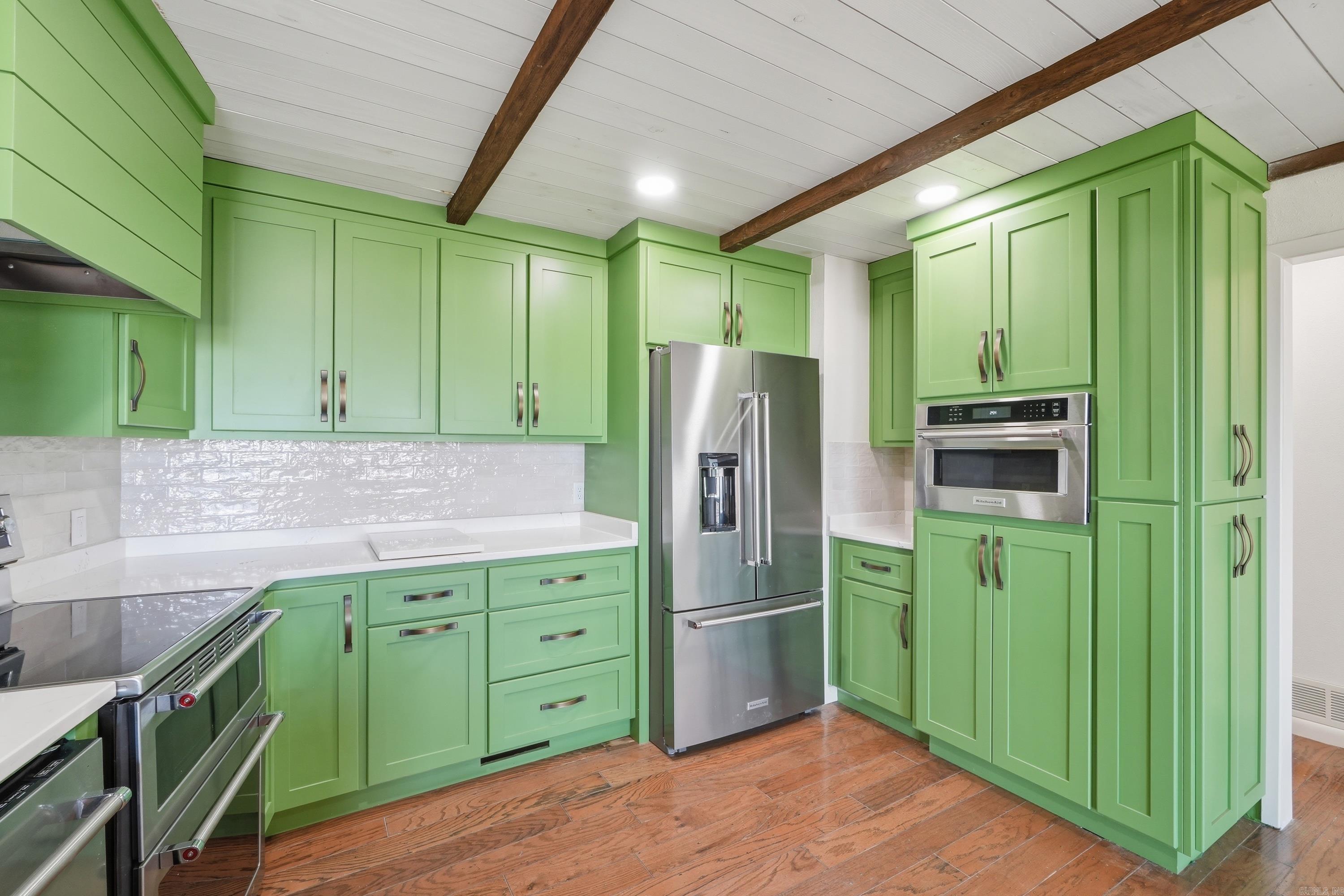 265 Pine Hill  Fairfield Bay, AR