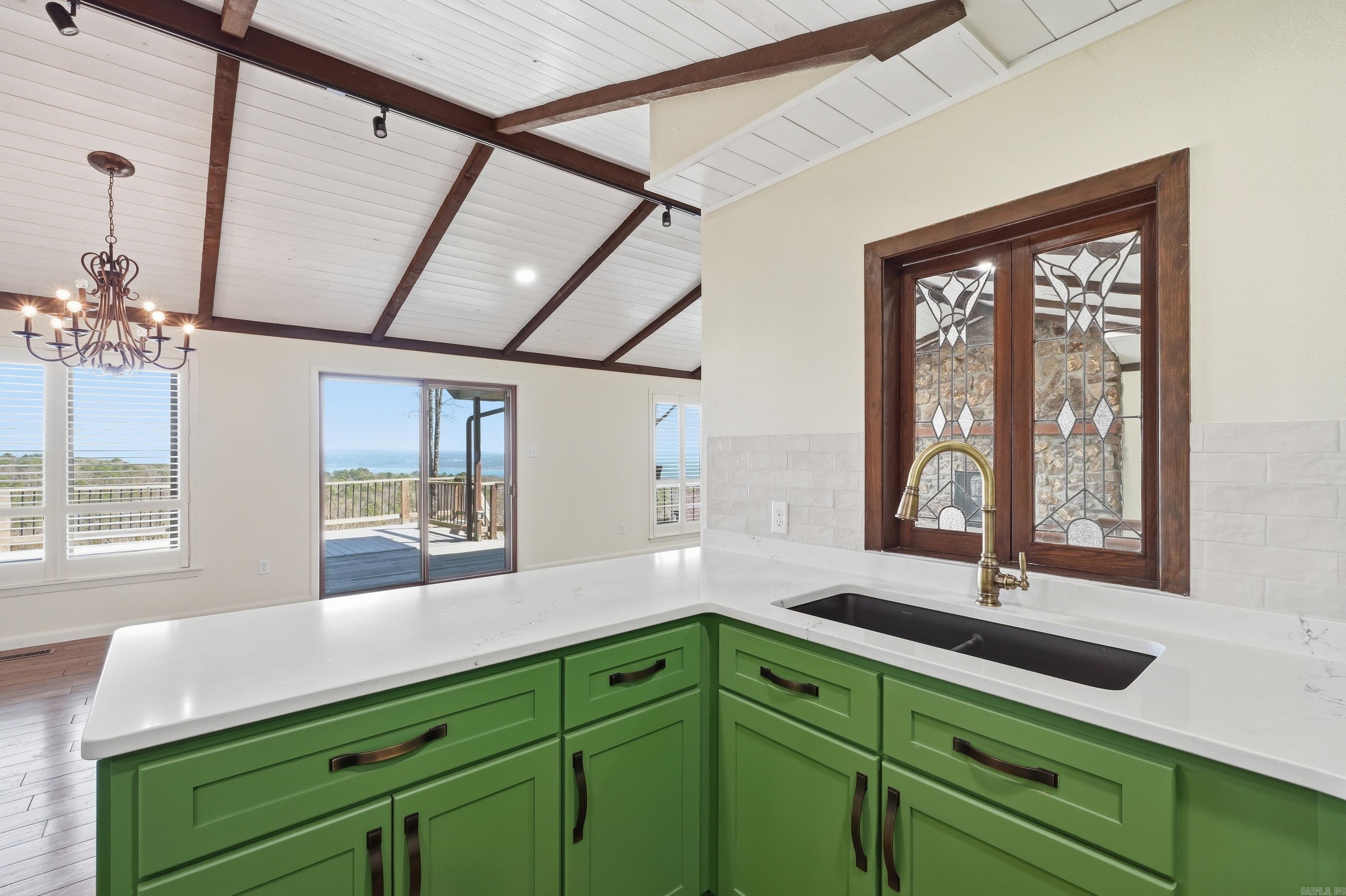 265 Pine Hill  Fairfield Bay, AR