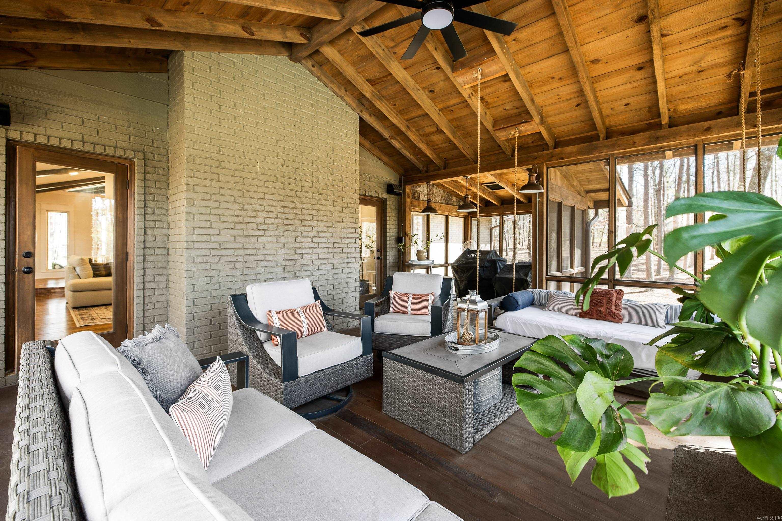 9721 Congo Rd  Benton, AR