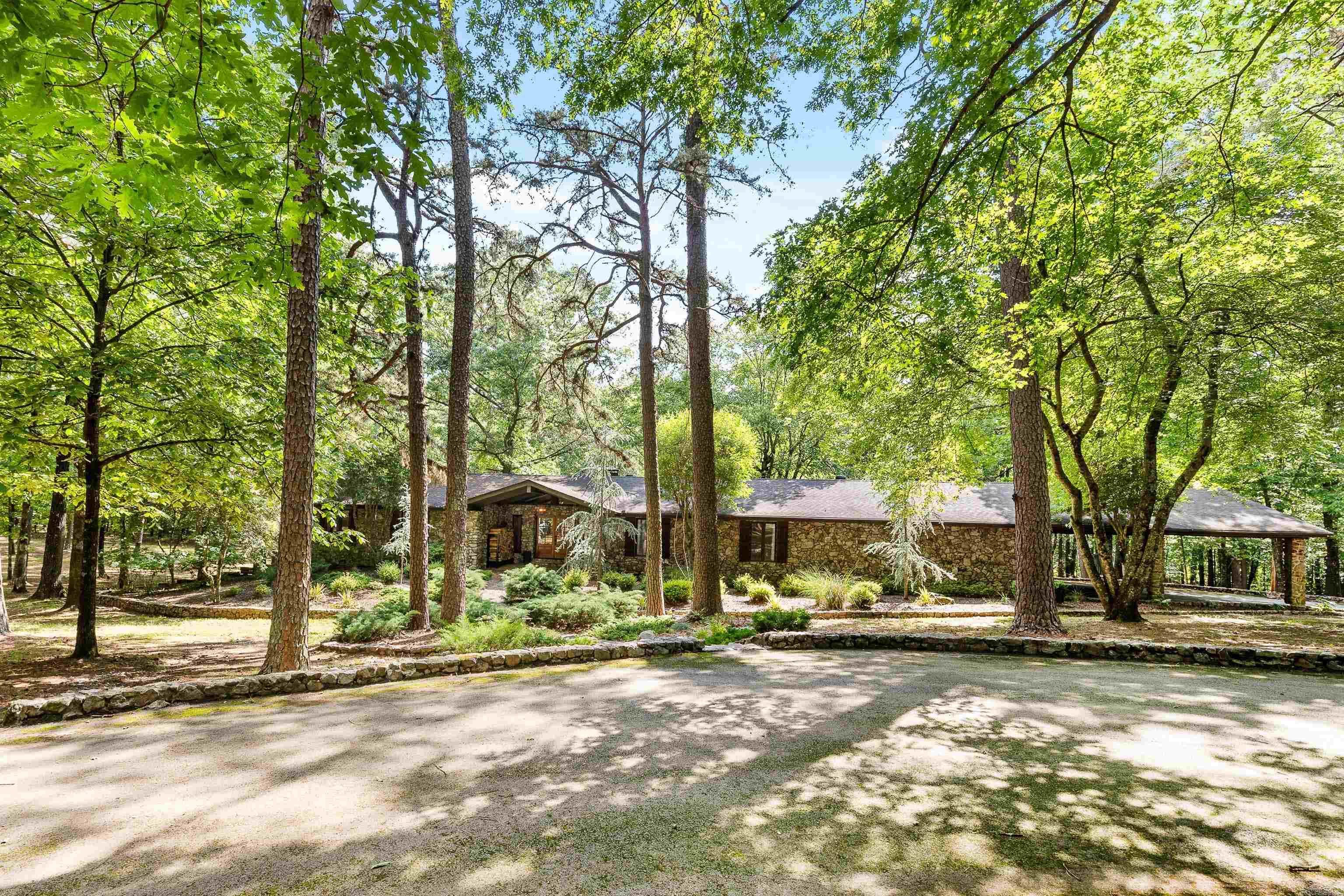 9721 Congo Rd  Benton, AR