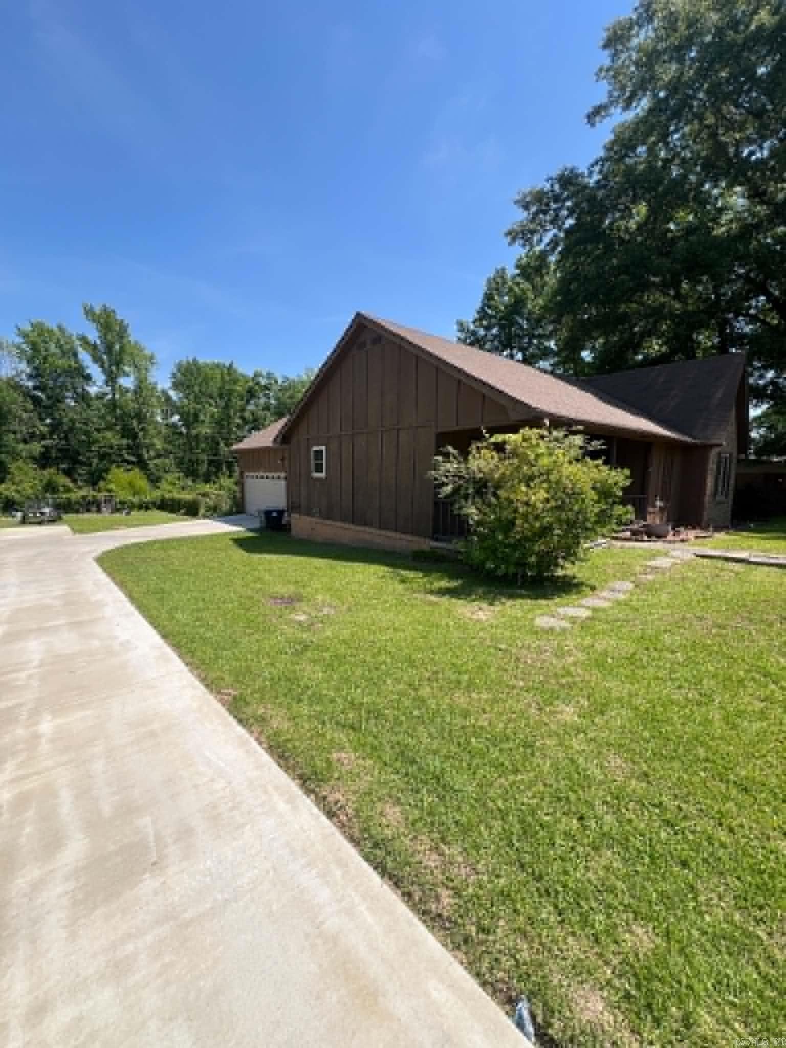 7 Neal Street Bryant, AR 72022
