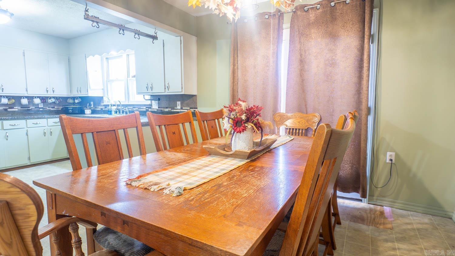 322 N 9th Street  Thayer, MO