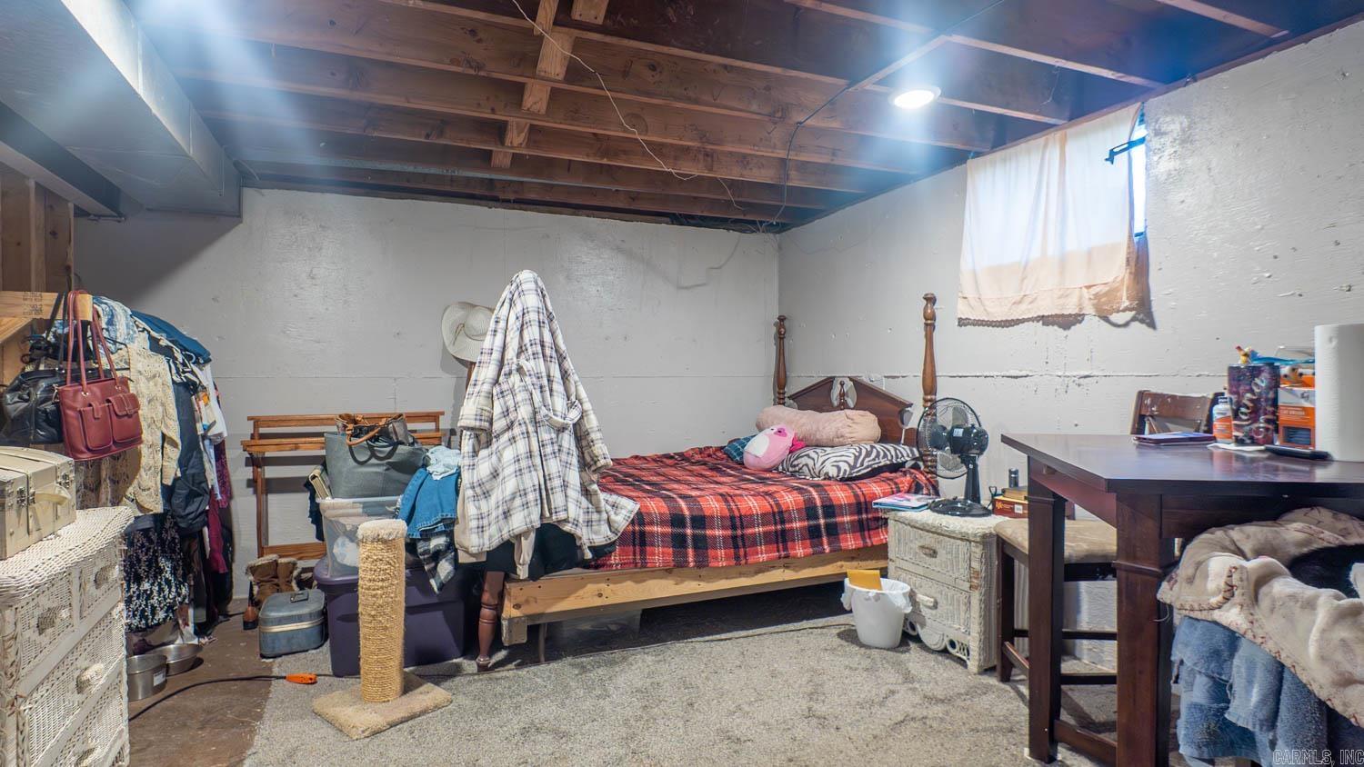 322 N 9th Street  Thayer, MO