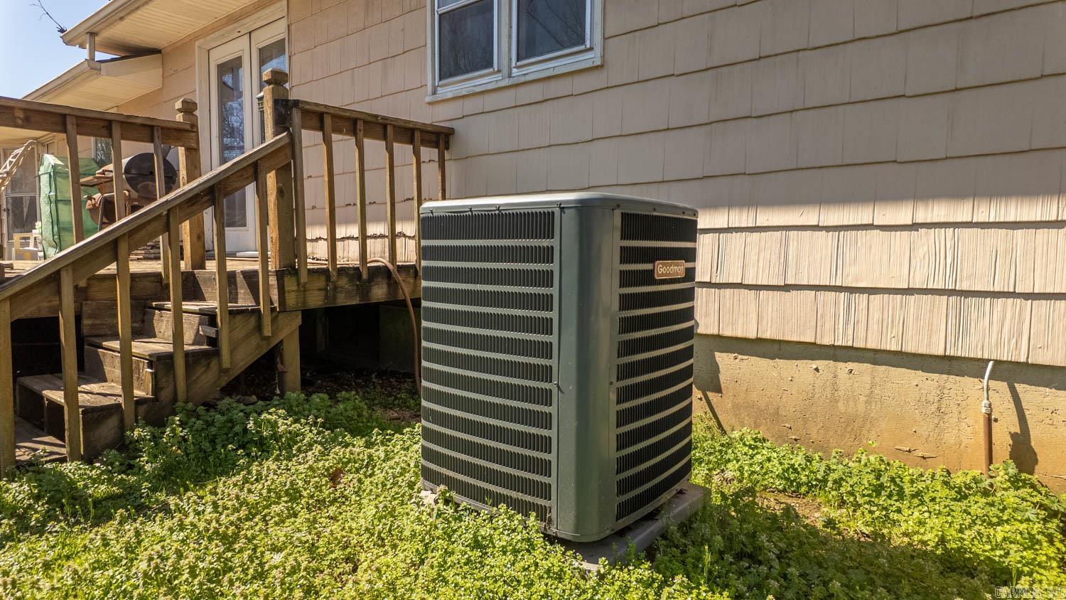 322 N 9th Street  Thayer, MO