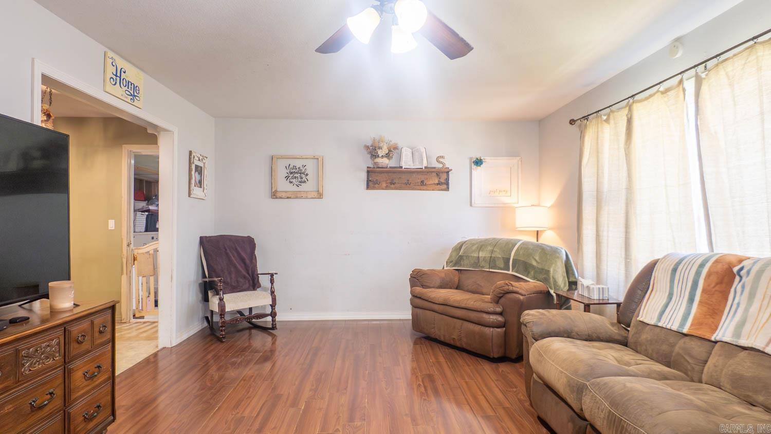 322 N 9th Street  Thayer, MO