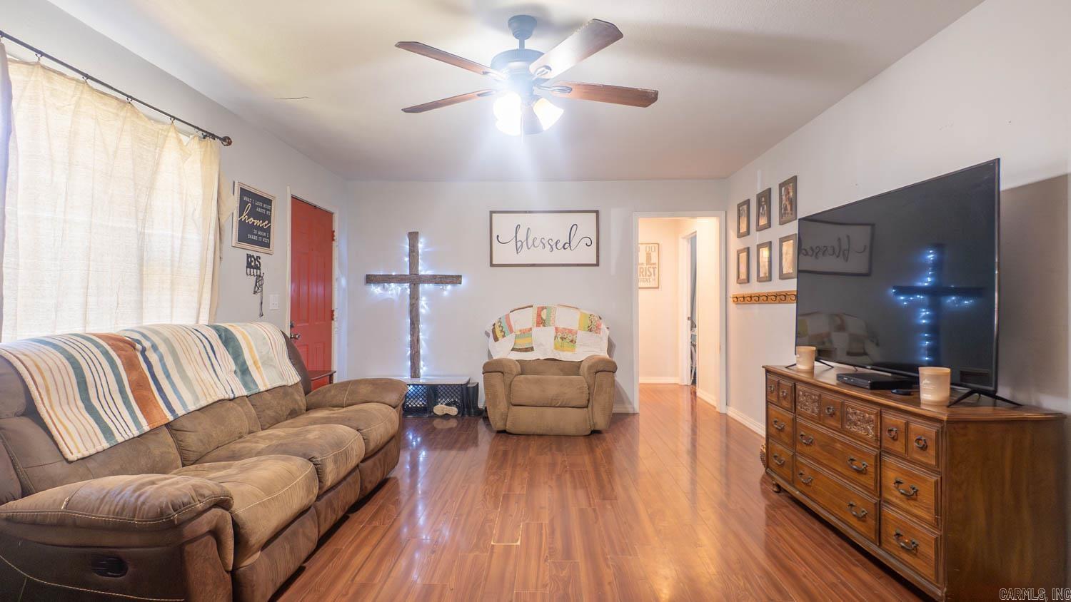 322 N 9th Street  Thayer, MO