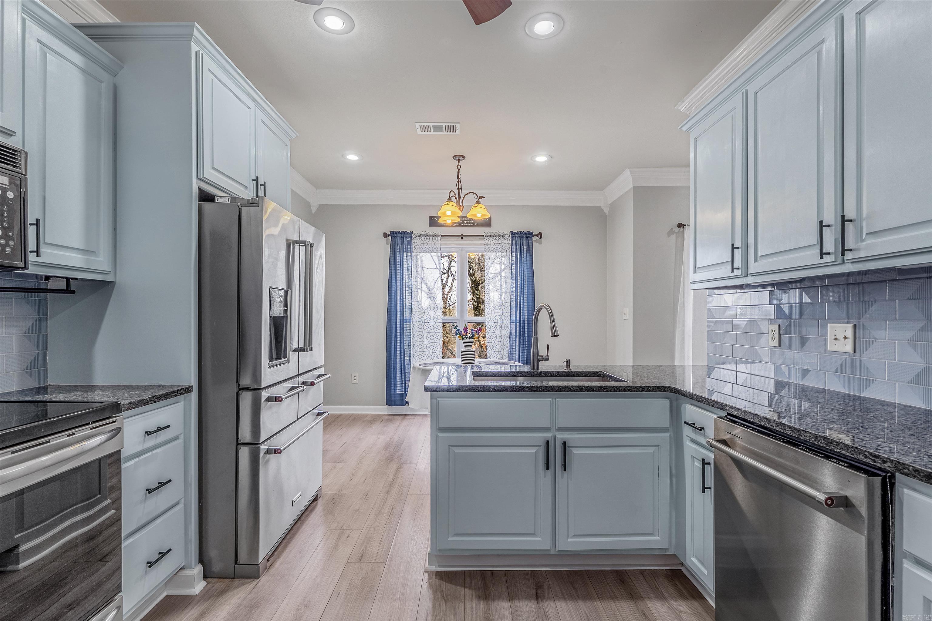 41 Norfork Dr  Maumelle, AR