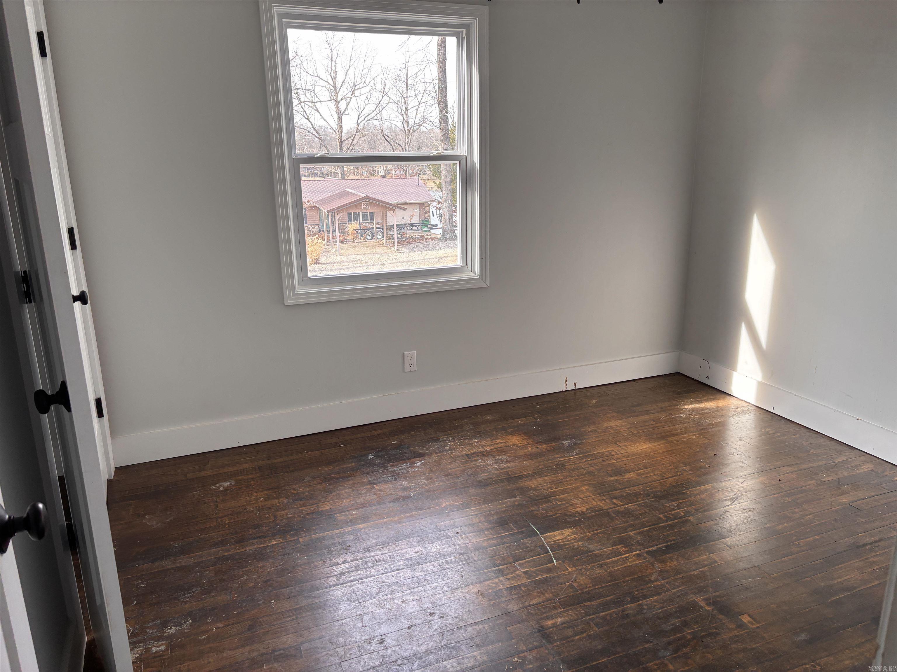 24 Wyandotte  Cherokee Village, AR