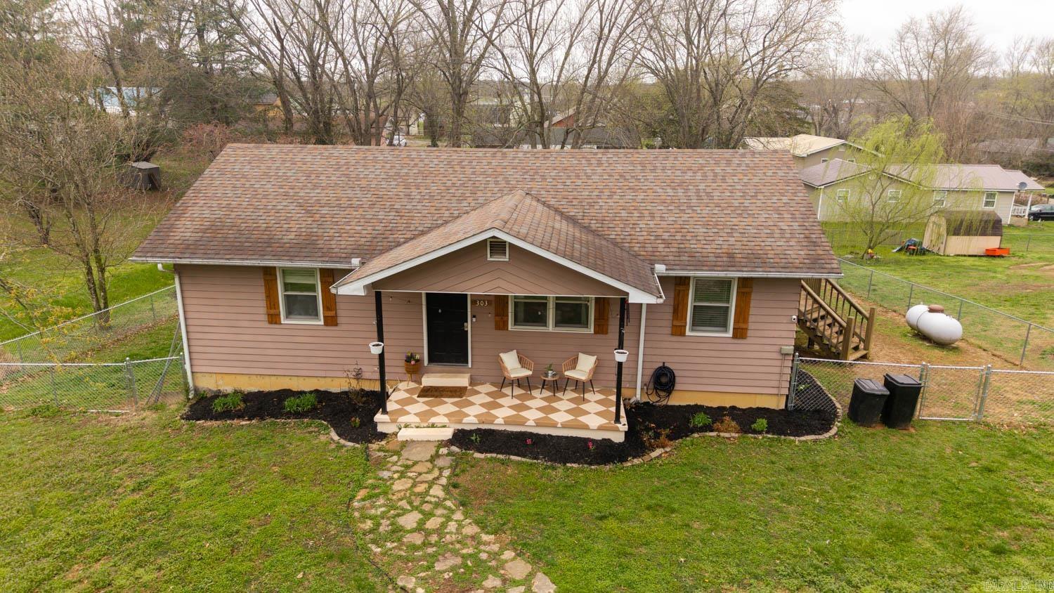 303 Washinton Street  Mountain View, MO, MO