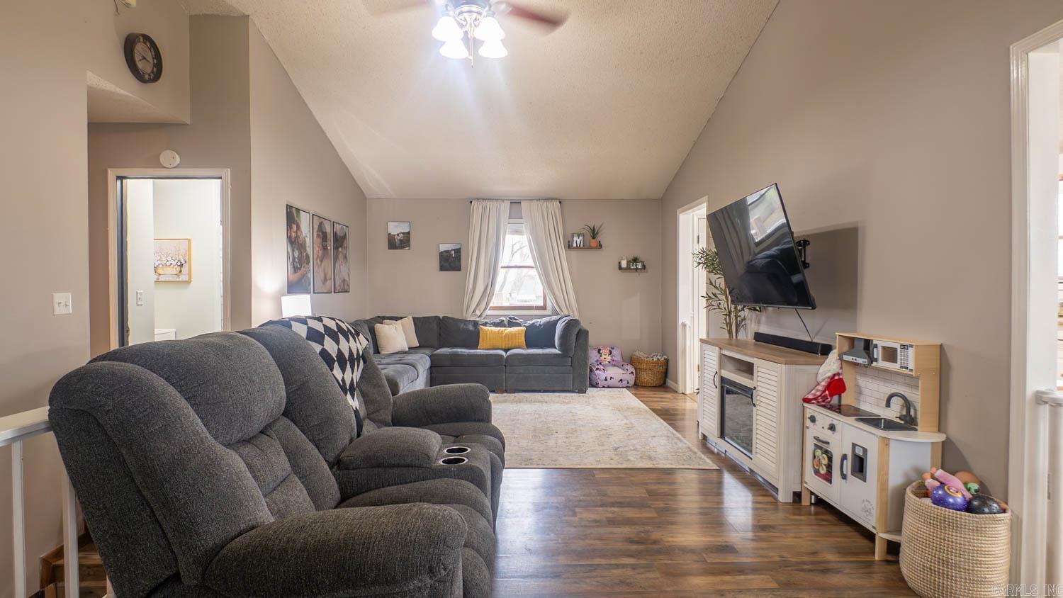 303 Washinton Street  Mountain View, MO, MO