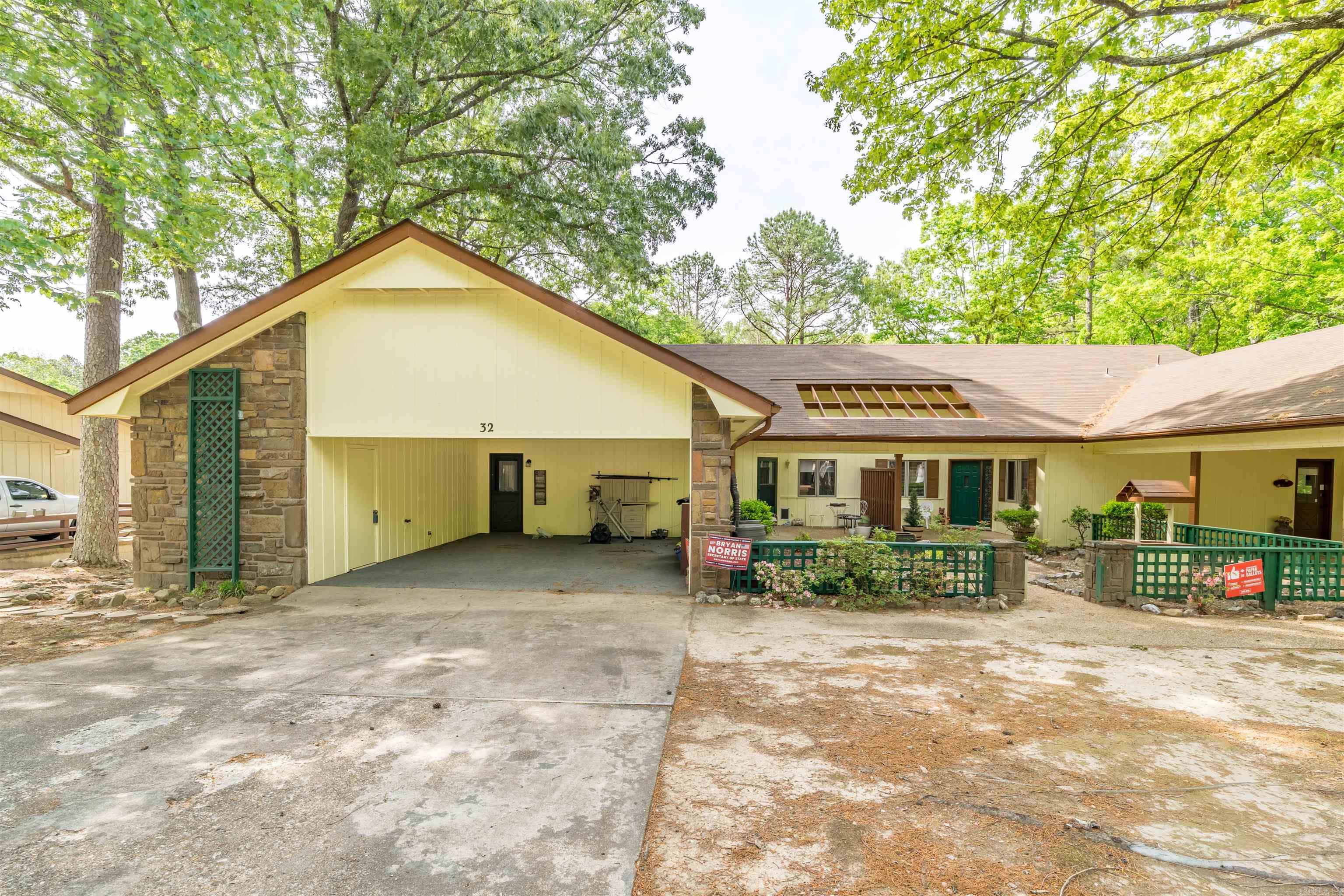 32 La Canada Way Hot Springs Village, AR 71909