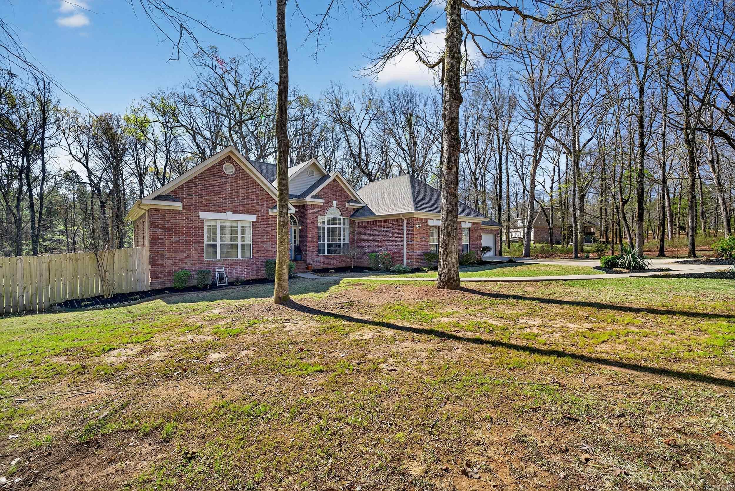 345 Confederate Woods  Cabot, AR