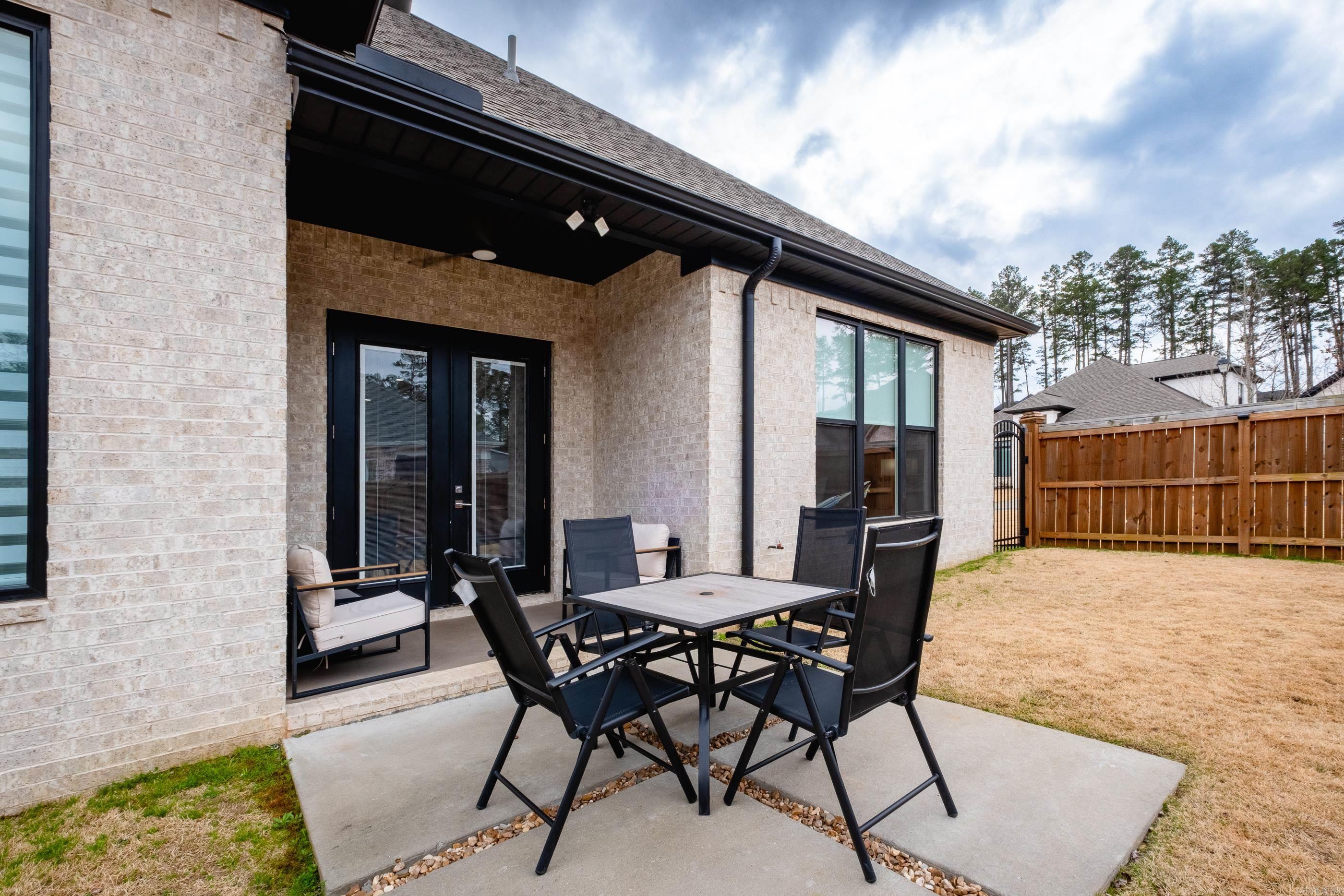 807 Wildcreek Circle  Little Rock, AR