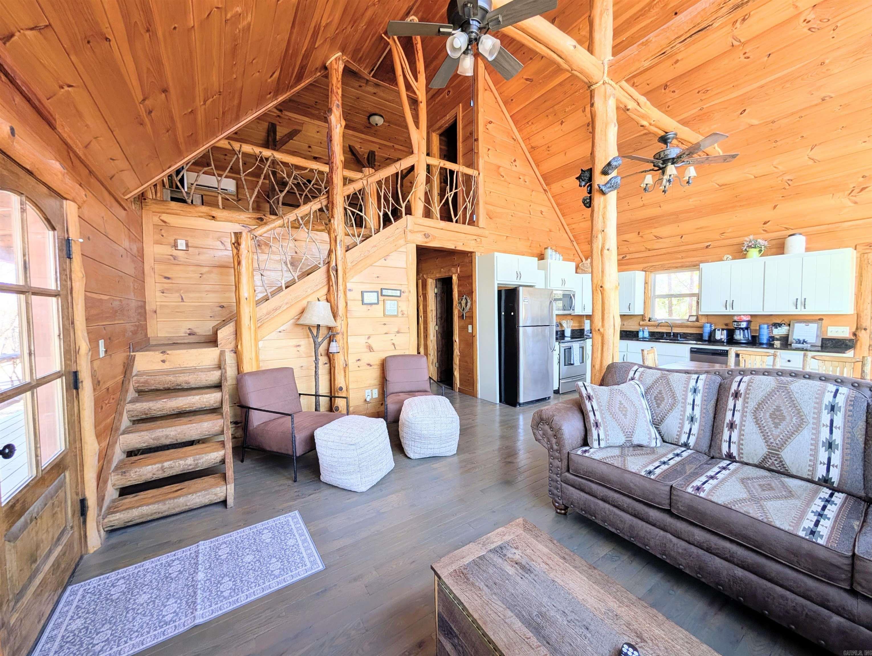 383 Massey Lane  Mena, AR